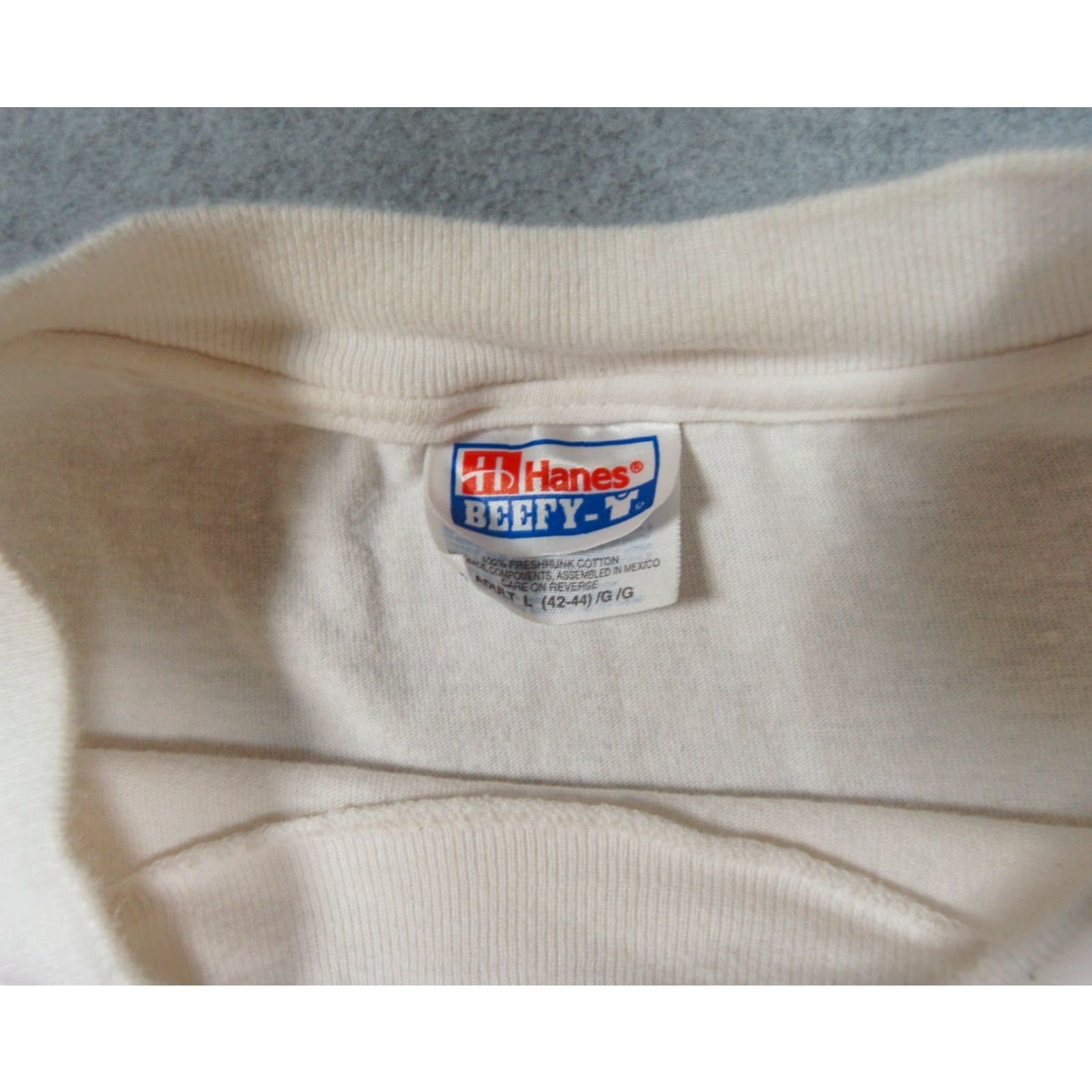 Hanes VINTAGE Hanes Group Shirt T-Shirt Mens XL White Rock Band Tee 2000s Y2K Concert Band Mens White Size US XL / EU 56 / 4 - 7 Thumbnail