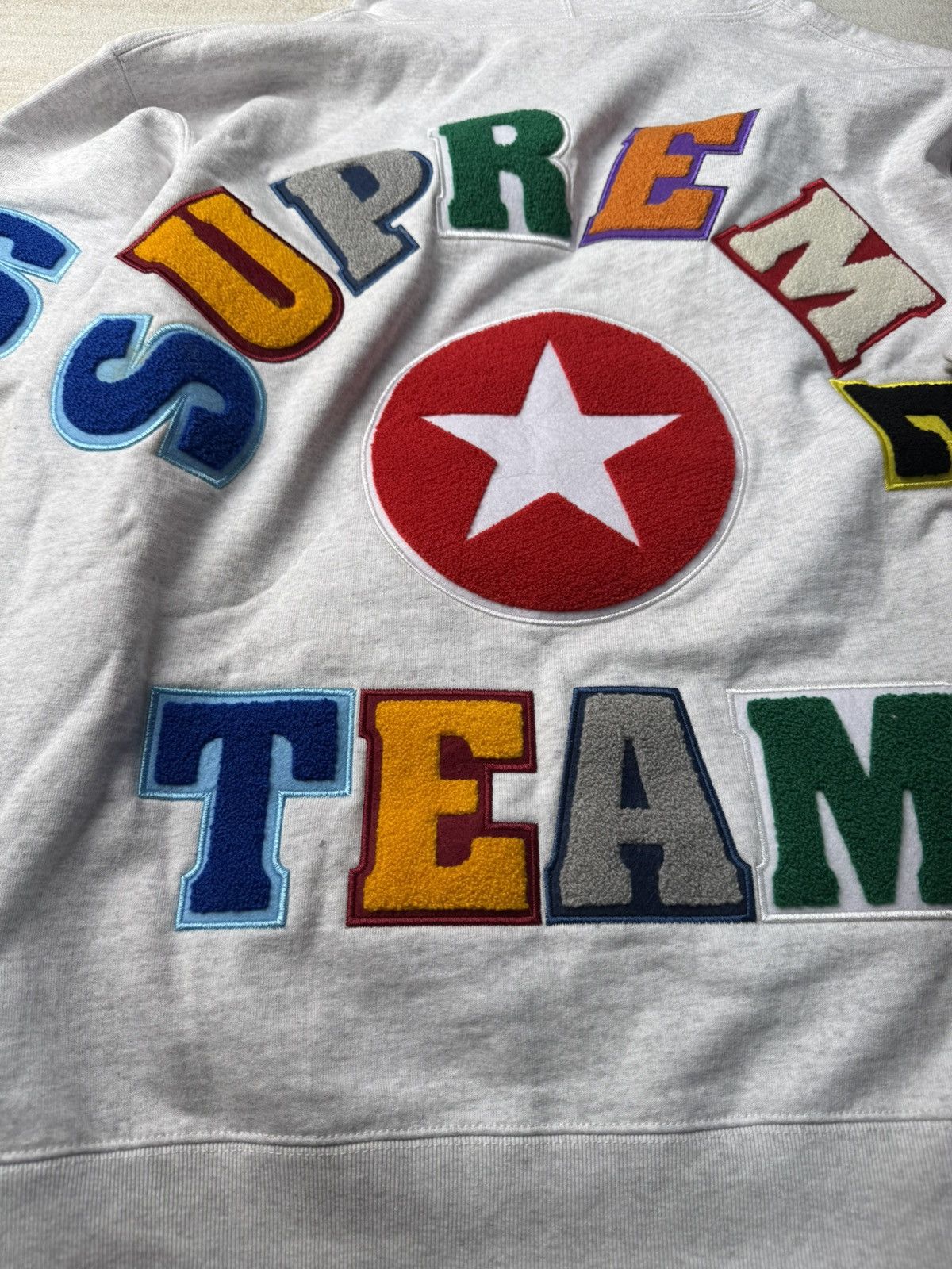 Supreme Team chenille hoodie Size US M / EU 48-50 / 2 - 2 Thumbnail