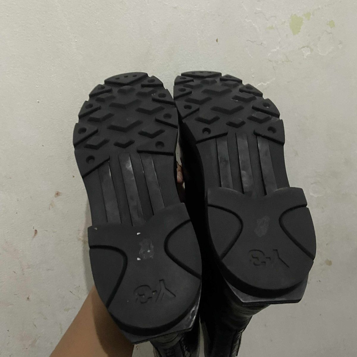 Yohji Yamamoto Y-3 YOHJI YAMAMOTO-BOOTS-FURR Size US 7 / EU 40 - 5 Thumbnail