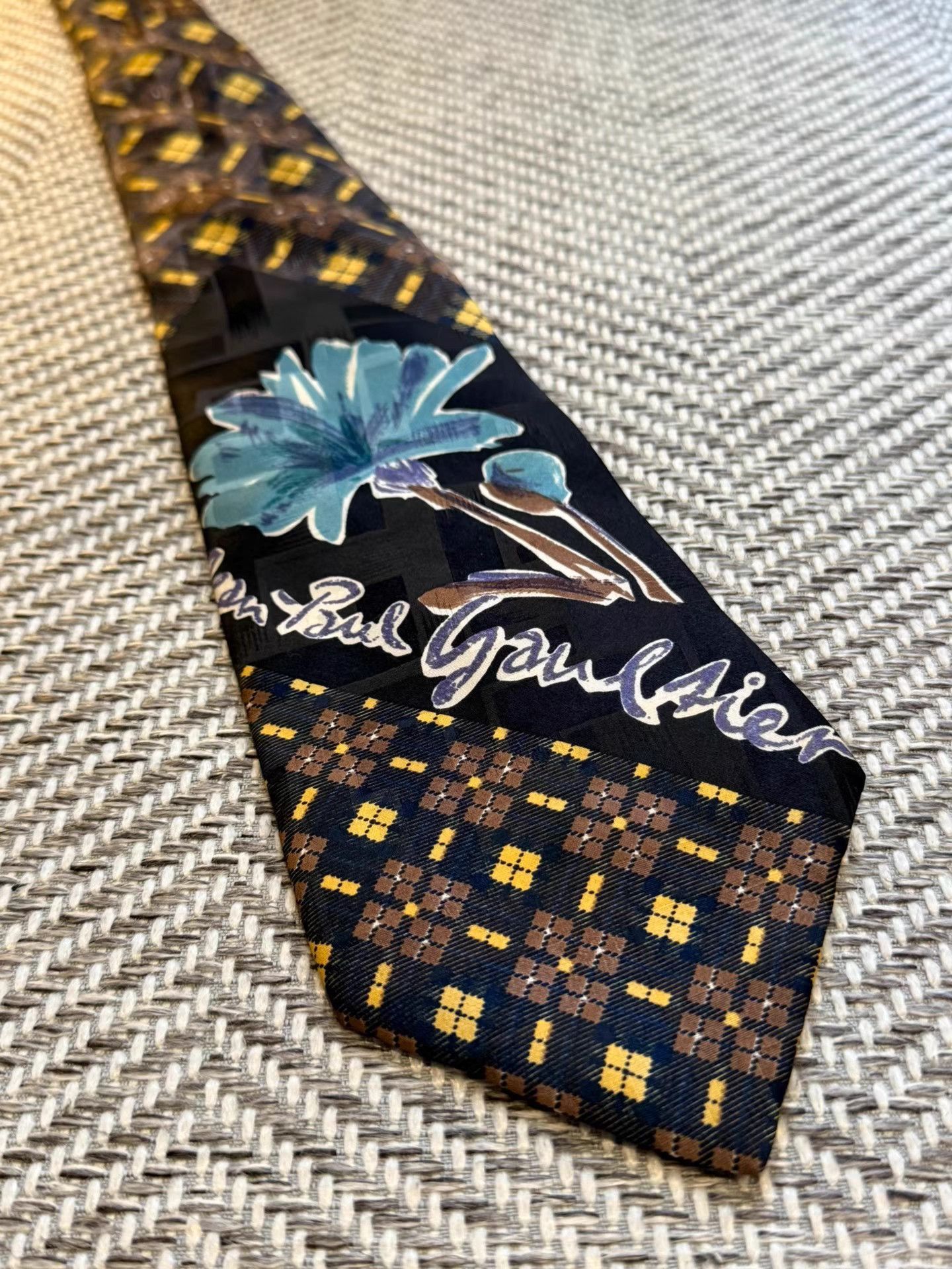 Jean Paul Gaultier Jean Paul Gaultier Patchwork Floral & Signature Tie K24 Size ONE SIZE - 4 Thumbnail
