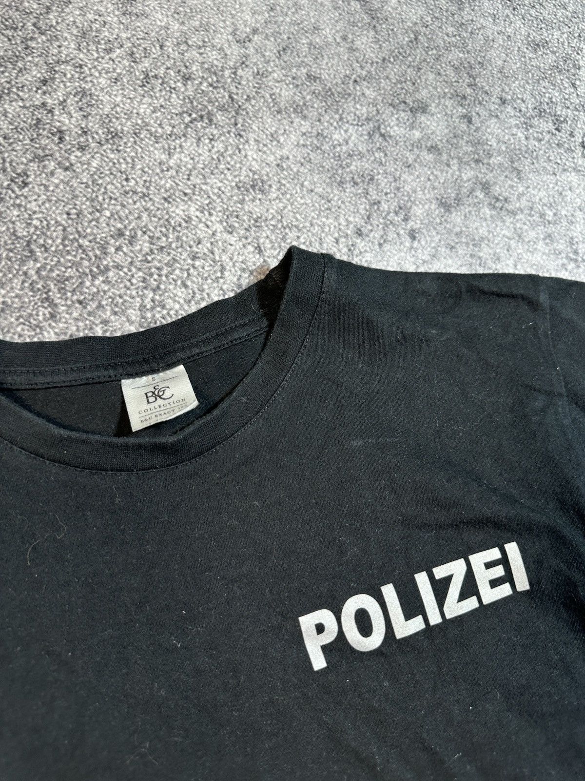 Band Tees Y2K Polizei Logo Back T-shirt Opium Ye Streetwear Rare USA S Size US S / EU 44-46 / 1 - 4 Thumbnail