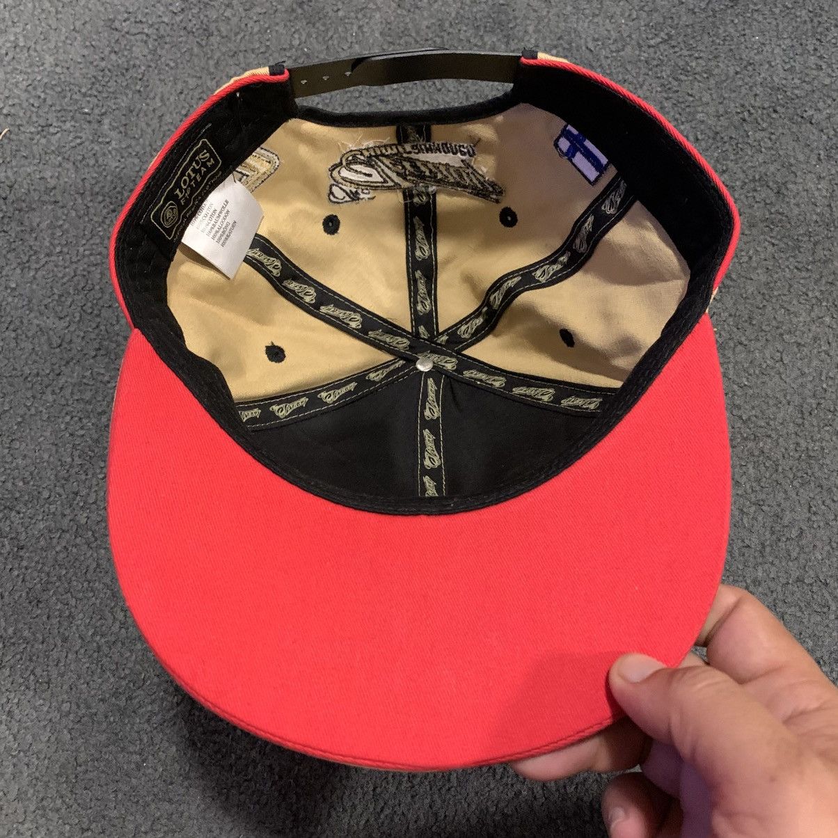 Formula 1 RARE Kimi Räikkönen 2013 Lotus F1 "The Iceman" Cap Size ONE SIZE - 11 Thumbnail