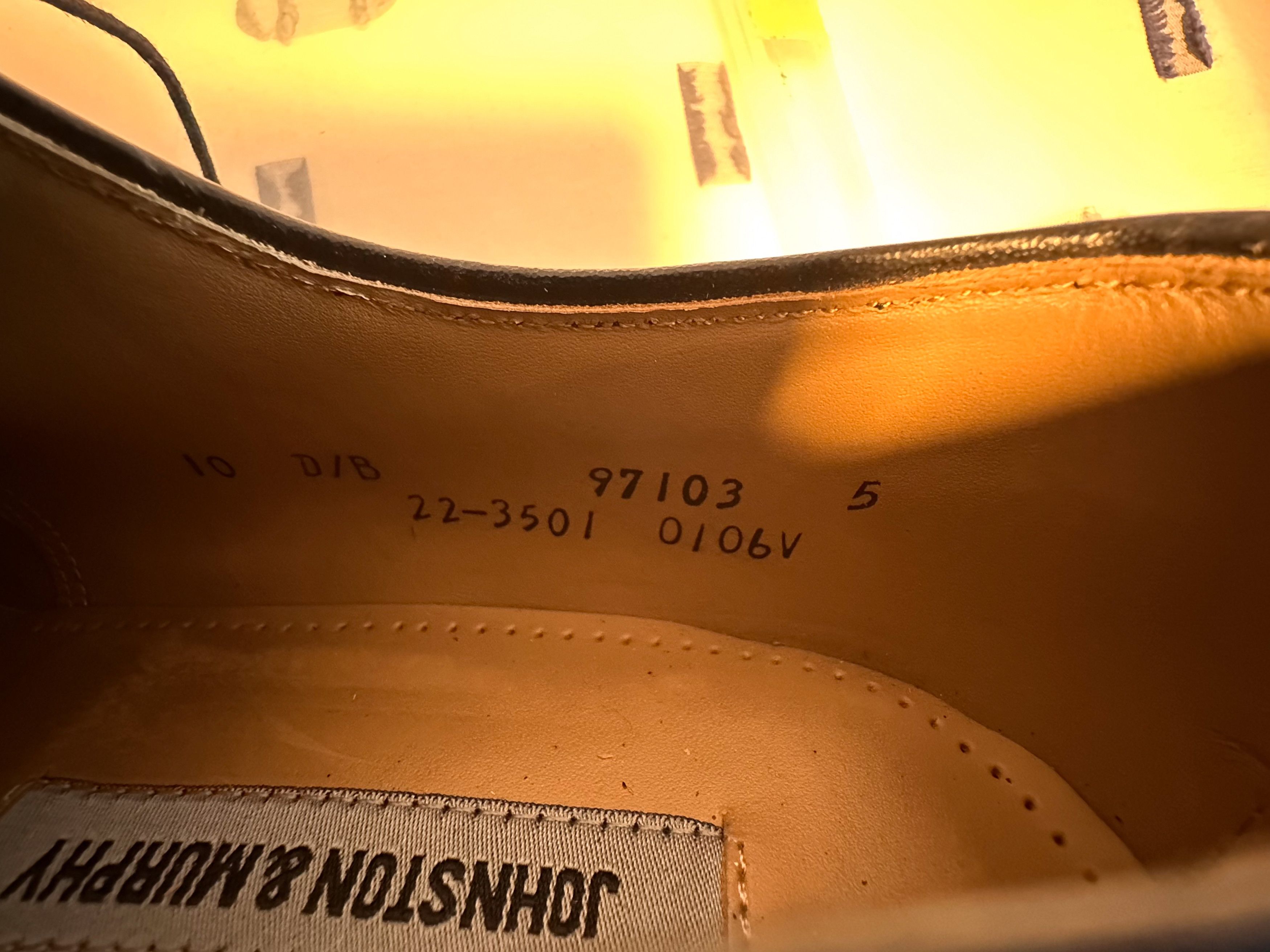 Johnston & Murphy wingtip shoes Size US 10 / EU 43 - 7 Thumbnail