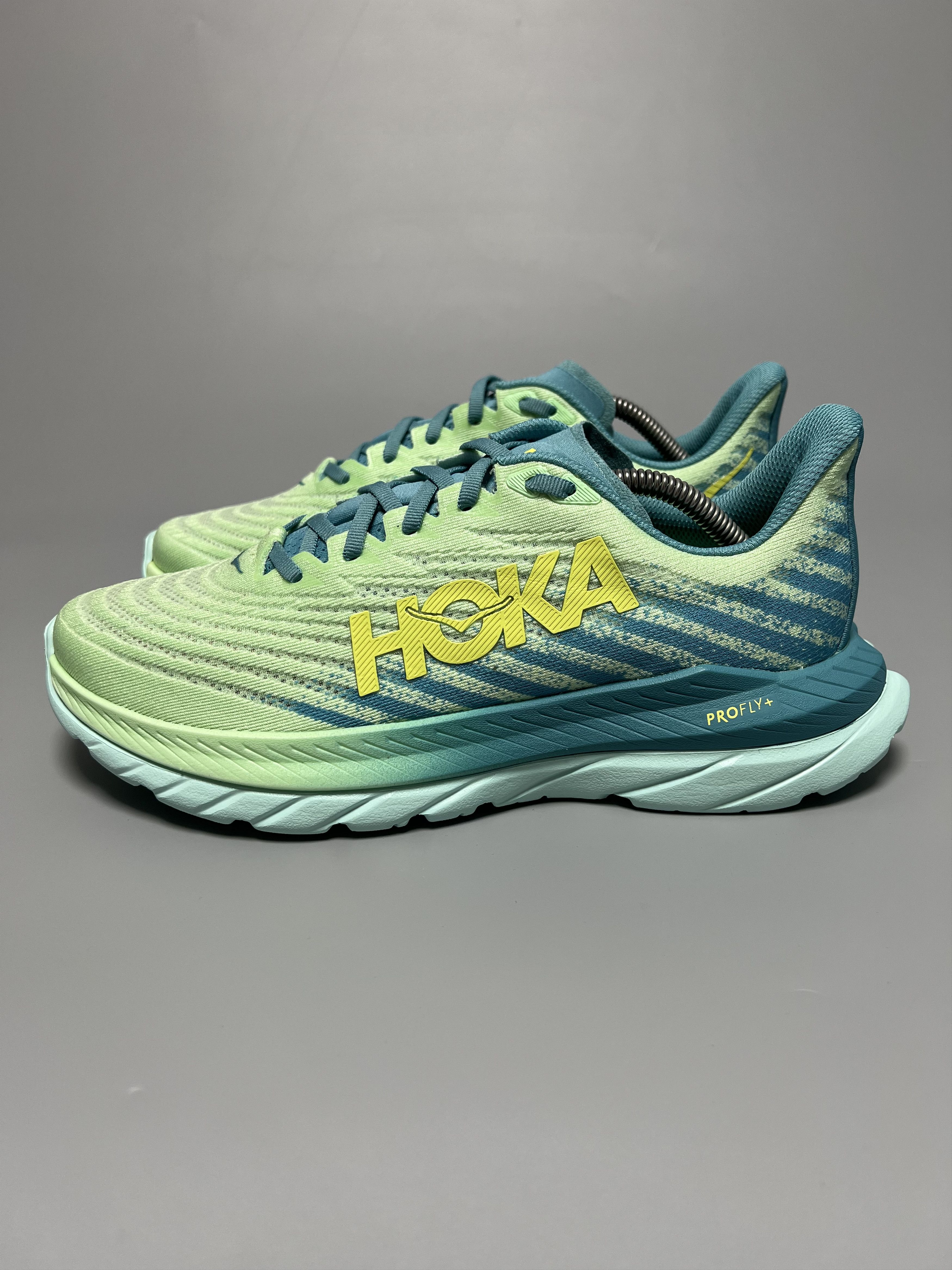 Hoka 9D Hoka One One Mach 5 Running Shoes 1127893-LGOM Size US 9 / EU 42 - 2 Thumbnail