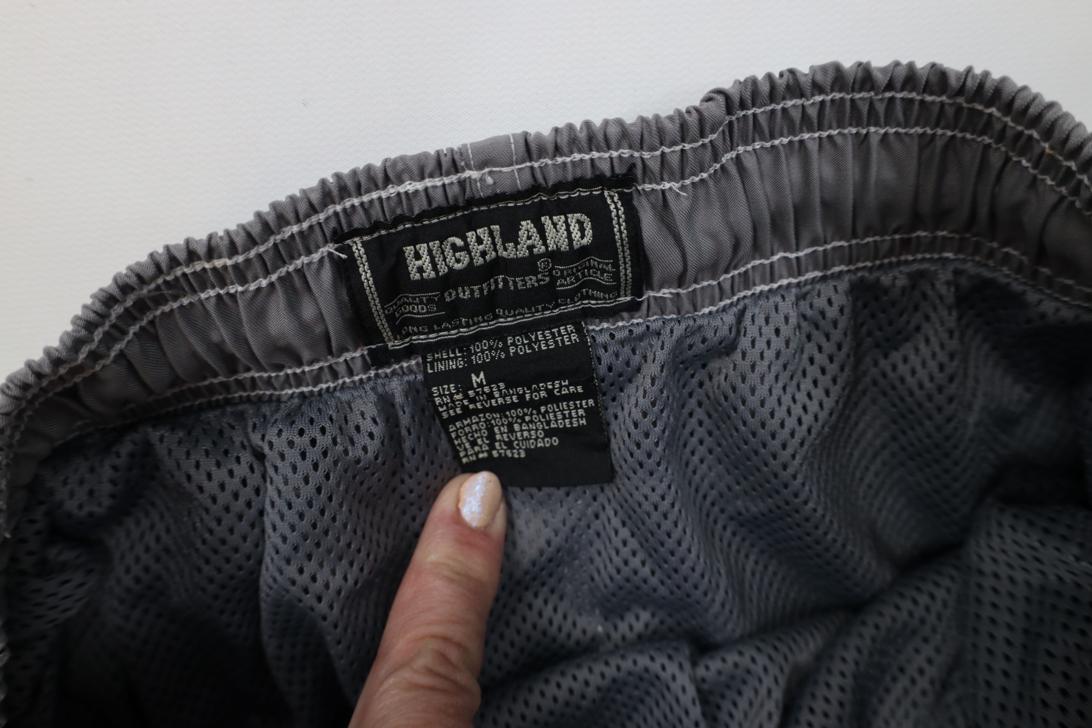 Vintage Vintage 90s Y2K Streetwear Fire Flames Shorts Swim Trunks Size US 32 / EU 48 - 6 Thumbnail