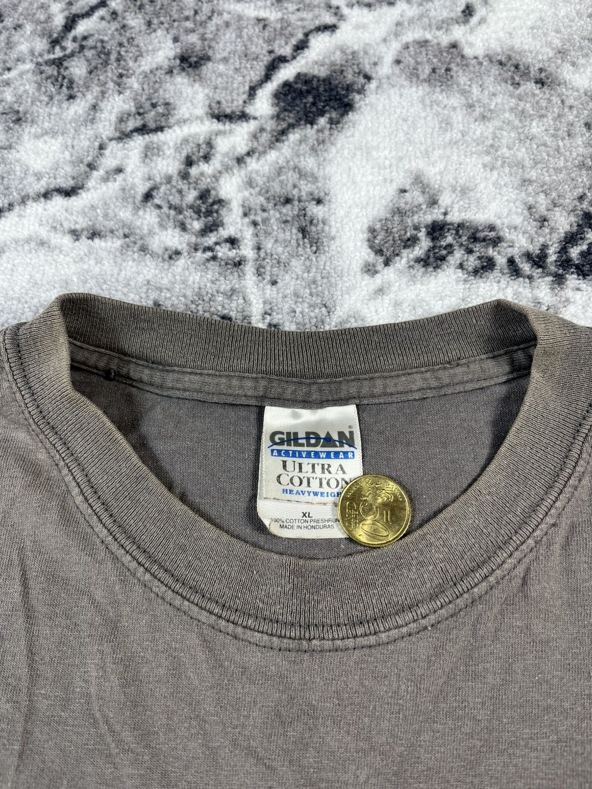 Gildan The Alarm Band Tee Faded Distressed Vintage Style Size US XL / EU 56 / 4 - 5 Thumbnail