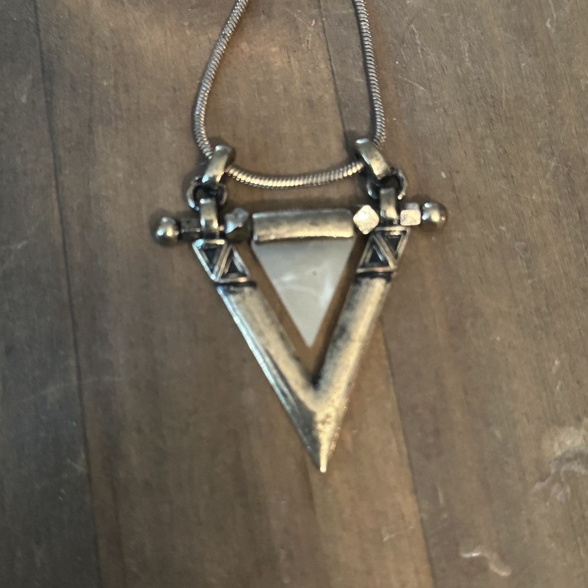 Other Long antique gold triangle pendant necklace Size ONE SIZE - 3 Thumbnail
