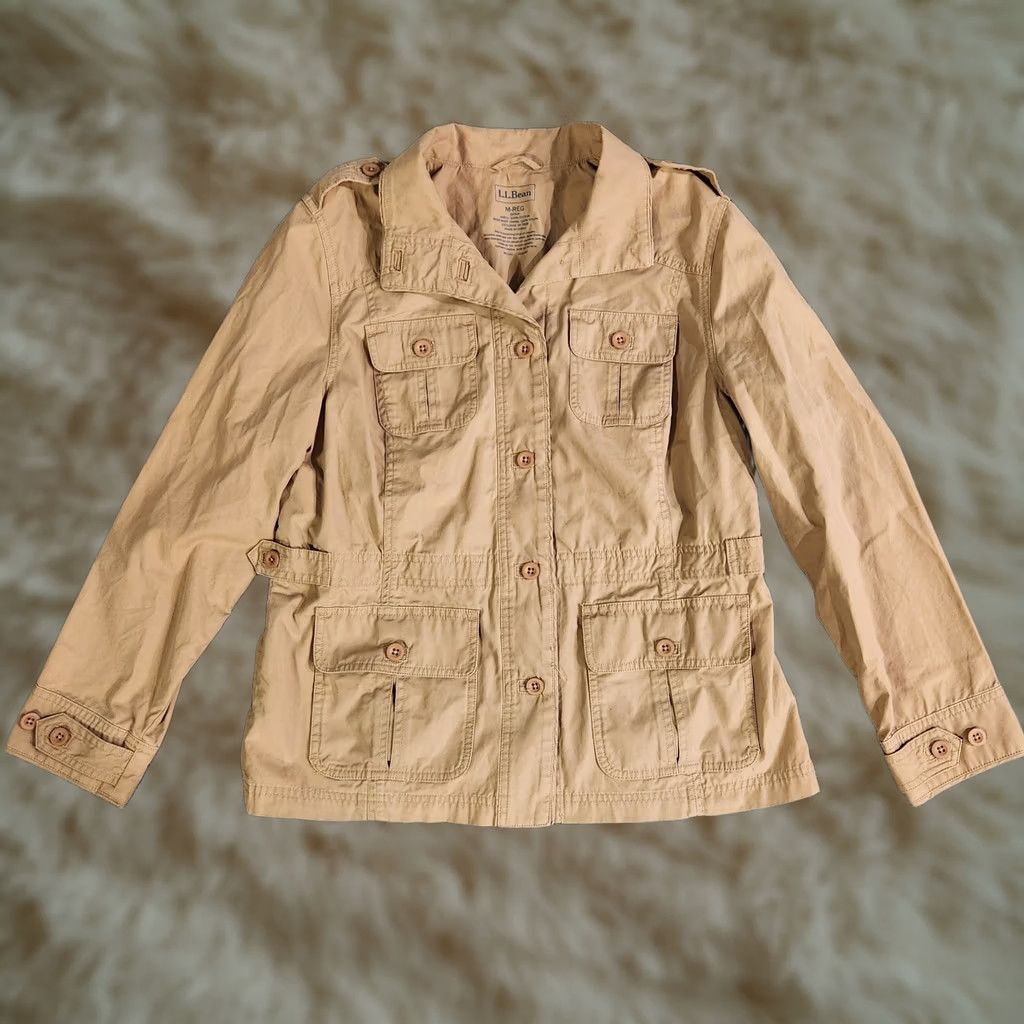 Vintage VINTAGE L.L. Bean Barn Coat Womens Medium Khaki Tan Field Chore Utility Barn Jacket Size M / US 6-8 / IT 42-44 - 1 Thumbnail