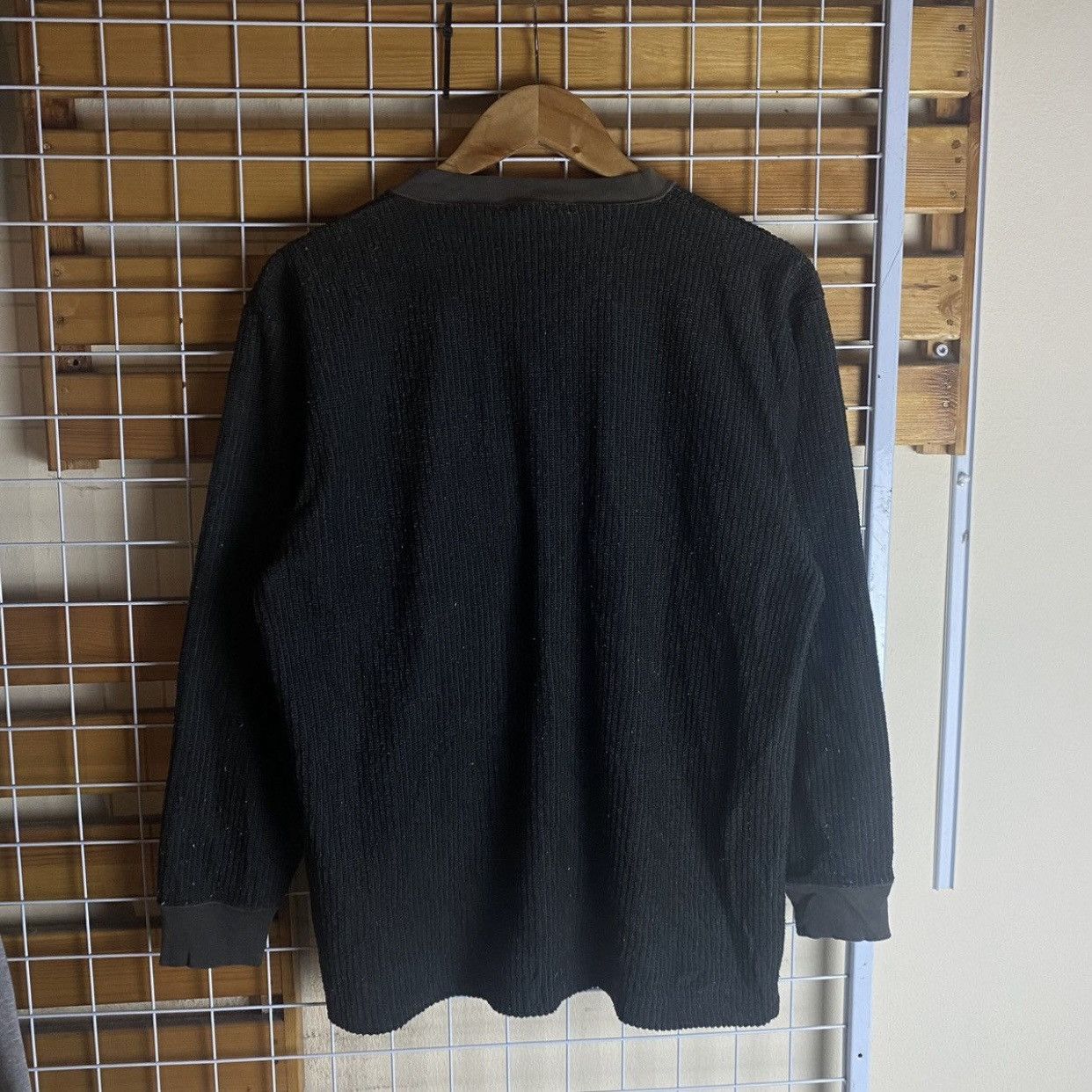 MCM Vintage MCM Logo Pocket Long Sleeve Henley Shirt Black Size US M / EU 48-50 / 2 - 2 Thumbnail
