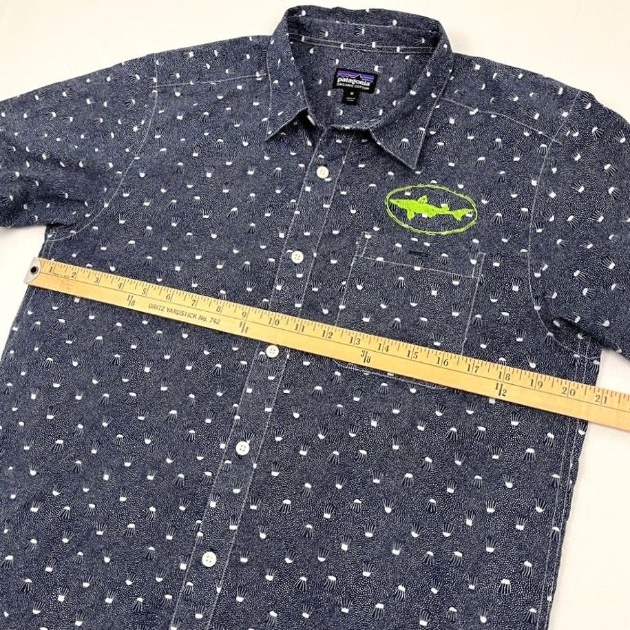 Patagonia Patagonia X Dogfish Head Brewery Shirt Mens M Blue Organic Cotton Button Up Hike Shirt Size US M / EU 48-50 / 2 - 7 Thumbnail