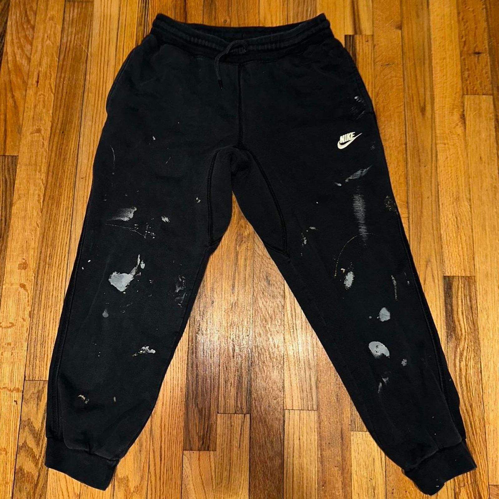 Nike Vintage Nike Sweatpants Paint Splattered size M Size US 30 / EU 46 - 1 Thumbnail