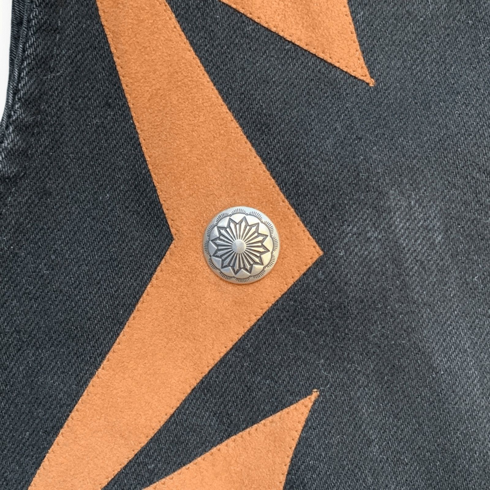 Vintage Vintage Sundance Denim Black Western Tribal Graphic Vest Size US M / EU 48-50 / 2 - 8 Thumbnail