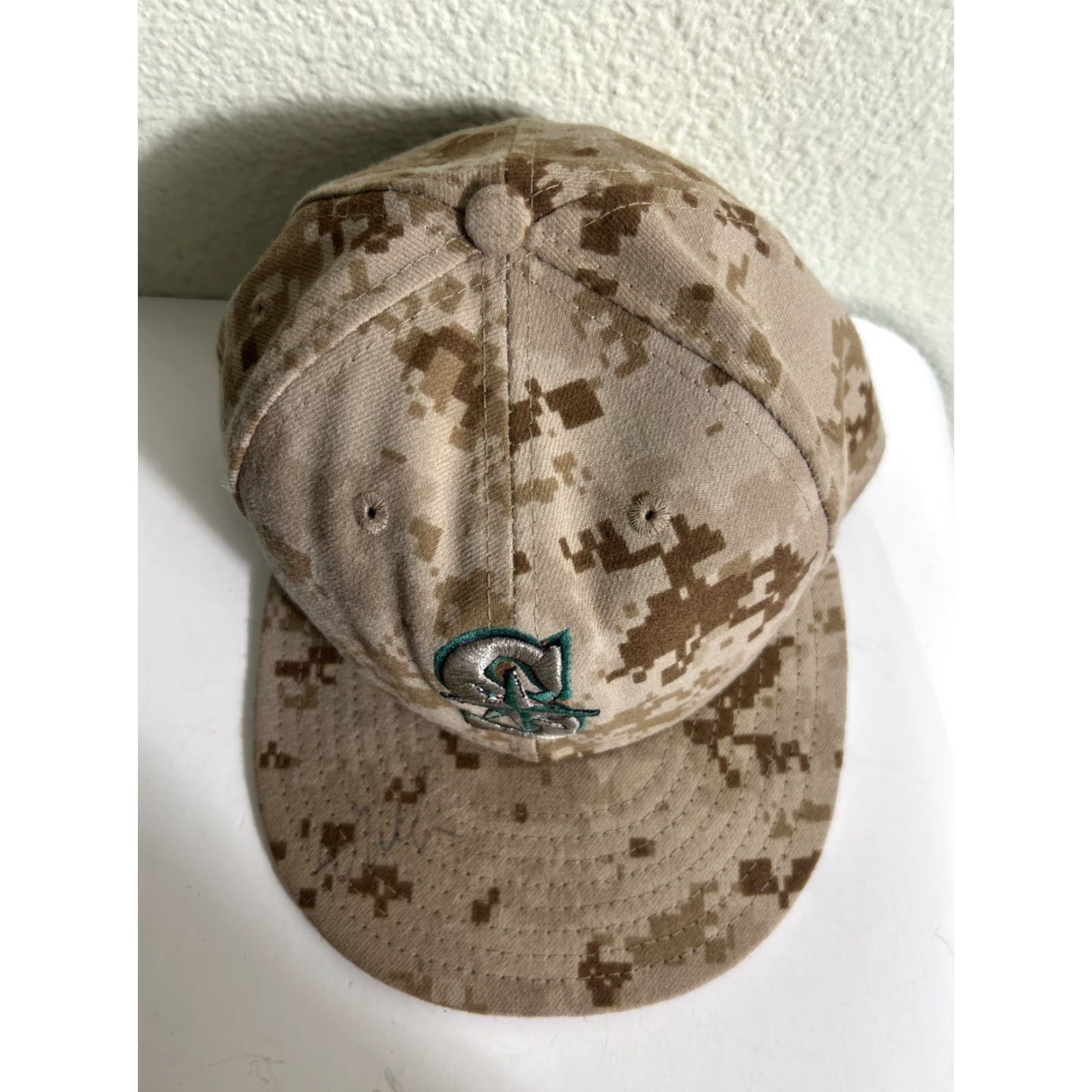 New Era New Era Seattle Mariners MLB Memorial Day Stars Stripes Camo Fitted 7 1/2 Men Baseball Cap Multicolor Camouflage Size ONE SIZE - 5 Thumbnail