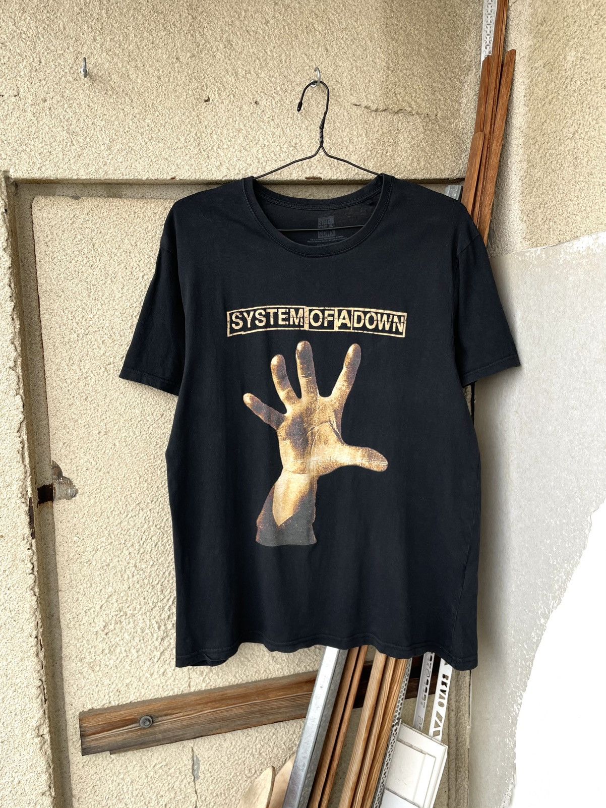 Band Tees System Of A Down SOAD Hand Vintage Style Y2K Band T-Shirt Size US L / EU 52-54 / 3 - 1 Thumbnail
