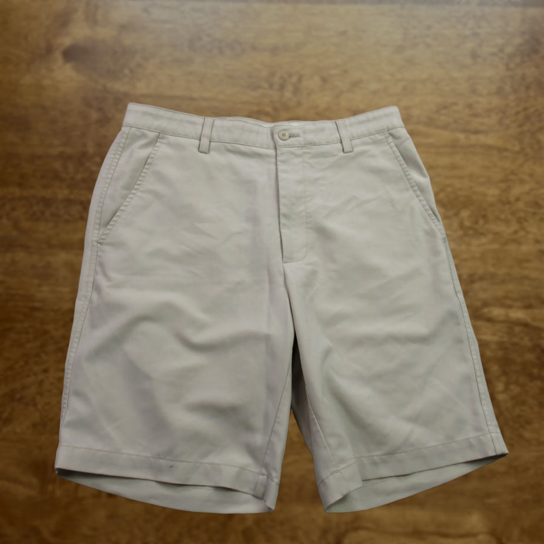 Footjoy Footjoy Shorts Mens 32 Ivory Chino Button Outdoors Lightweight Pockets Size US 32 / EU 48 - 1 Thumbnail