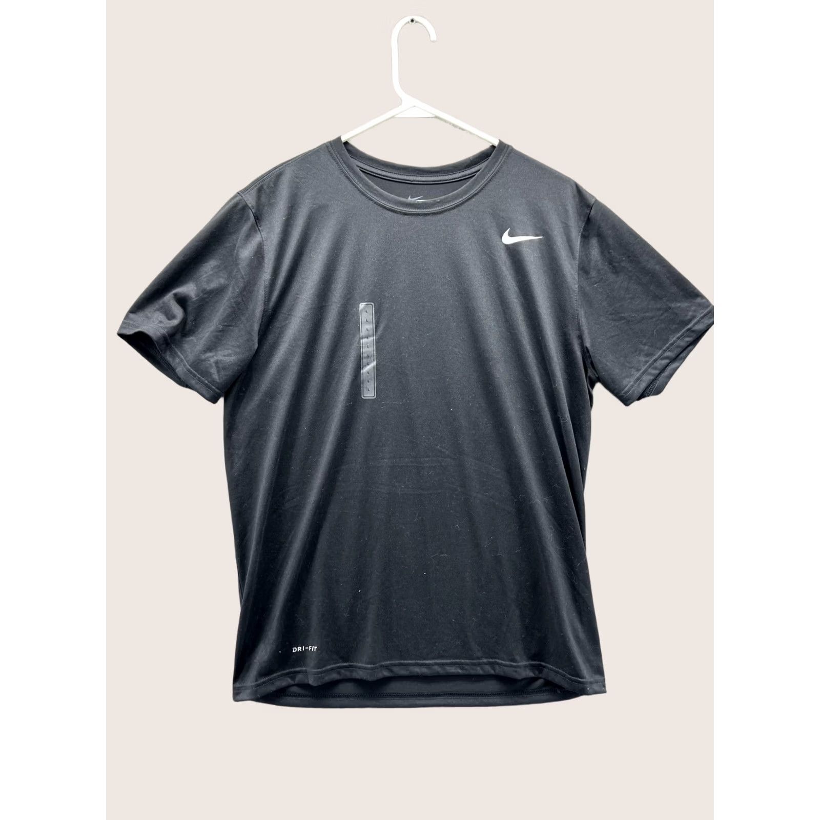 Nike Nike Dri-FIT Shirt Mens Large Black Short Sleeve Athletic Training Tee Top Nike Dri-FIT Shirt Mens Large Black Short Sleeve Athletic Tee Size US L / EU 52-54 / 3 - 1 Thumbnail