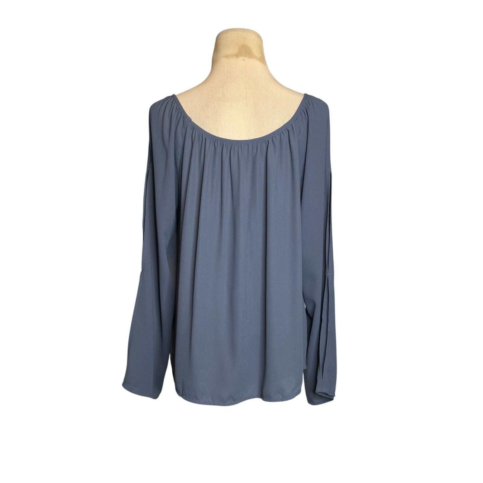 Forever 21 Forever 21 blue long sleeves tunic blouse size Large Size L / US 10 / IT 46 - 12 Thumbnail