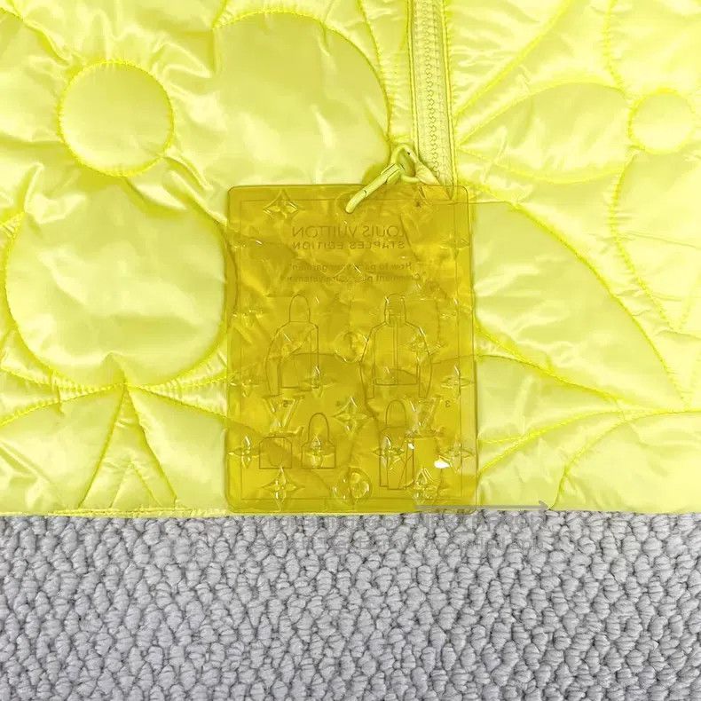 Louis Vuitton Louis Vuitton Lemon yellow quilted embossed embossed large Size US L / EU 52-54 / 3 - 6 Thumbnail