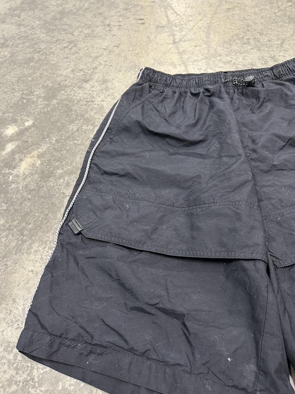 Nike Vintage Y2K Nike Baggy Black Nylon Shorts Size Medium Size US 30 / EU 46 - 3 Thumbnail