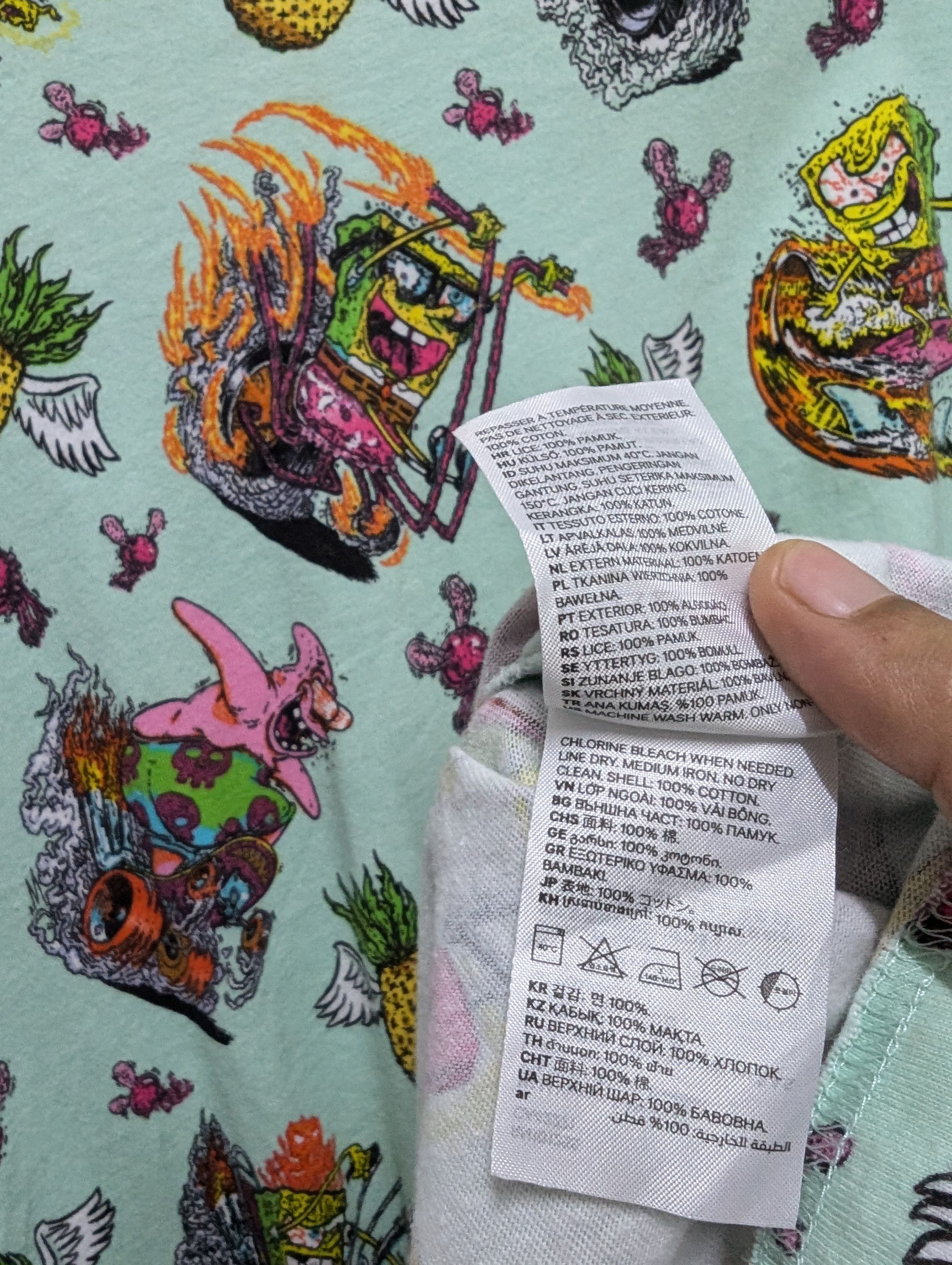 Cartoon Network × H&M H&M SpongeBob SquarePants AOP Size US XL / EU 56 / 4 - 8 Thumbnail