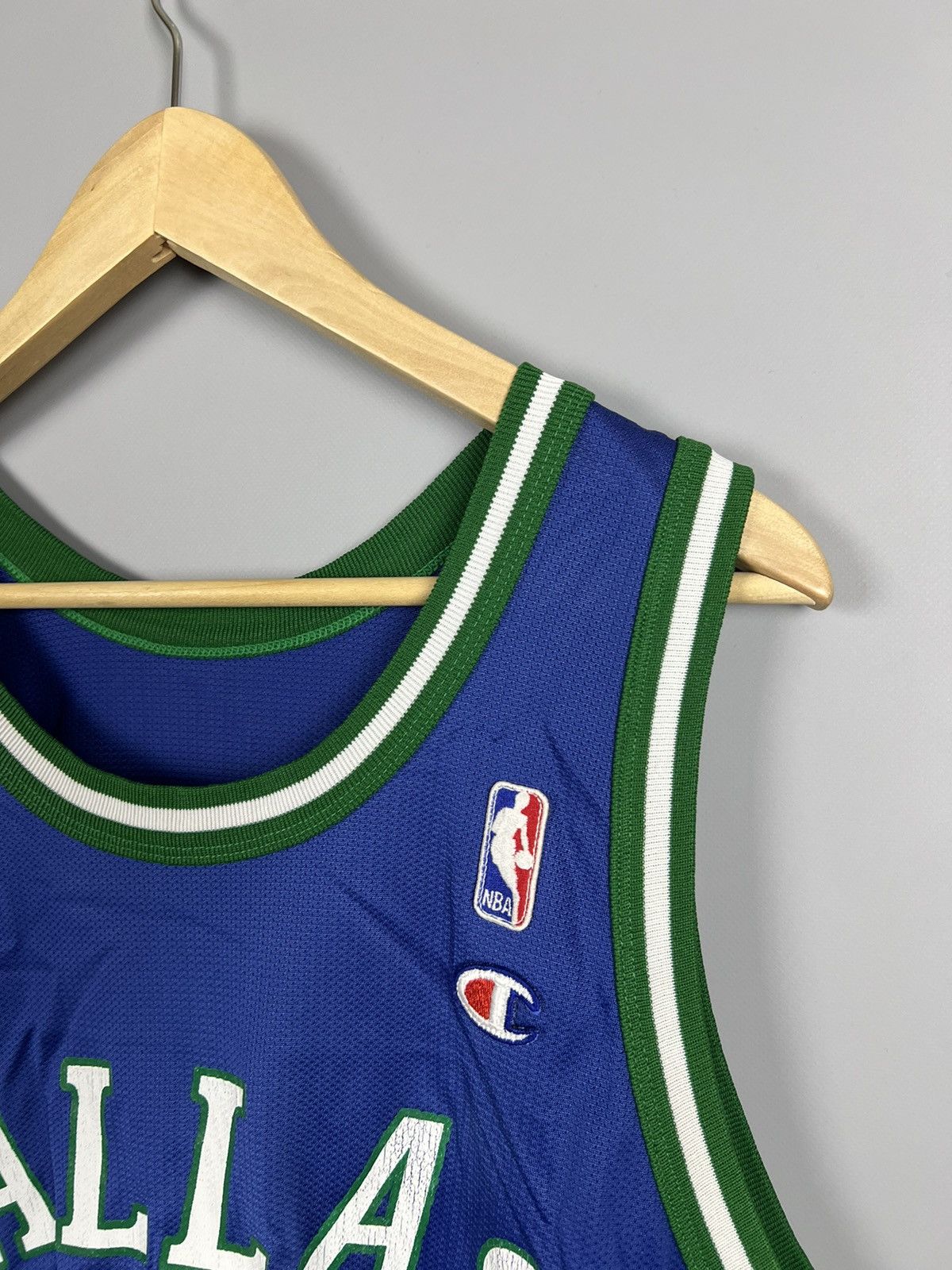 Champion Vintage Jason Kidd Dallas Mavericks NBA N5 Champion Jersey Size US M / EU 48-50 / 2 - 2 Thumbnail