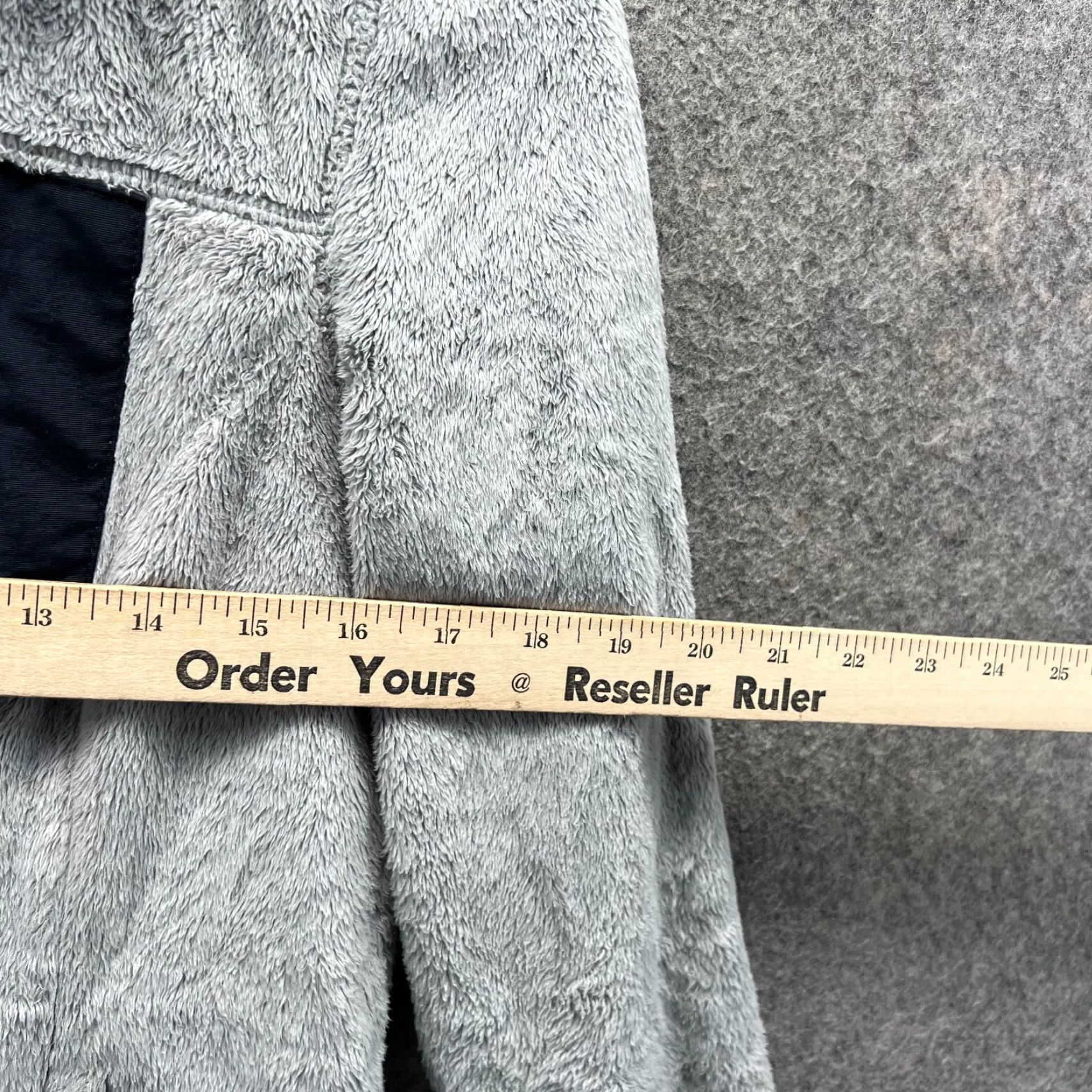 Abercrombie & Fitch VINTAGE Abercrombie & Fitch Jacket Womens XS Gray Full Zip Fleece Plush Sherpa Cozy Jacket Womens XS Gray Full Zip Fleece Plush Sherpa Cozy Size XS / US 0-2 / IT 36-38 - 5 Thumbnail