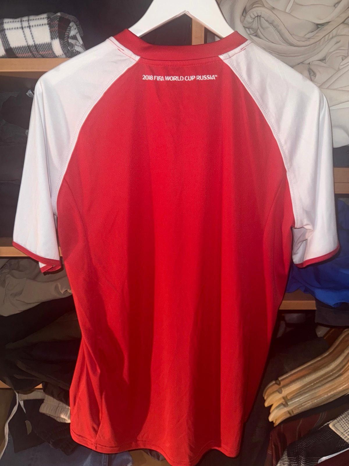 Fila Russia 2018 FIFA World Cup Peru Soccer FC Jersey Sz M Men’s Size US M / EU 48-50 / 2 - 5 Thumbnail
