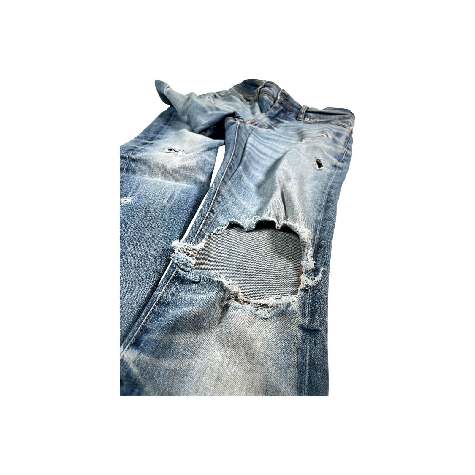 Amiri Amiri Thrasher Ripped Light Wash Jeans Size US 29 - 2 Thumbnail