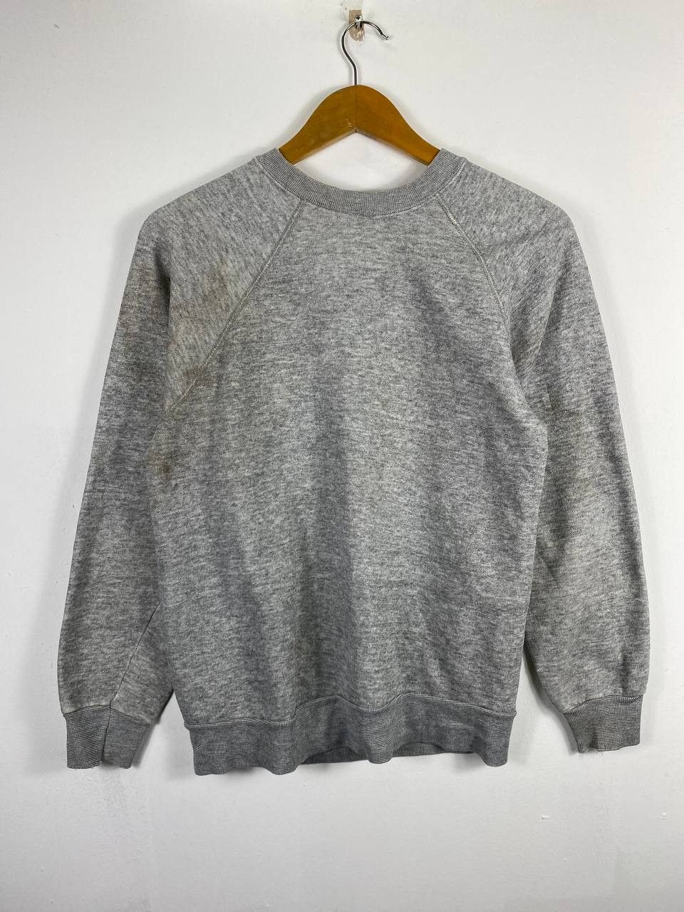 Vintage vintage 80s navy sweatshirt missing tag distressed Size US M / EU 48-50 / 2 - 6 Thumbnail