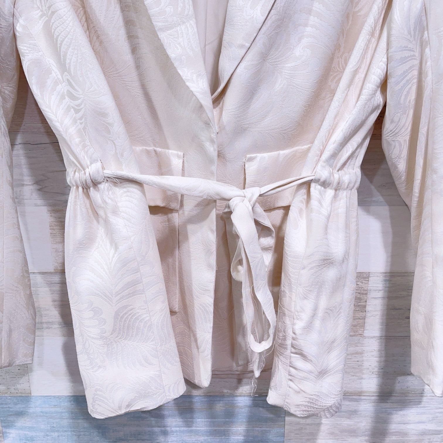 H&M H&M Floral Jacquard Tie Waist Blazer Cream Pockets Button 12 Size XL / US 12-14 / IT 48-50 - 3 Thumbnail