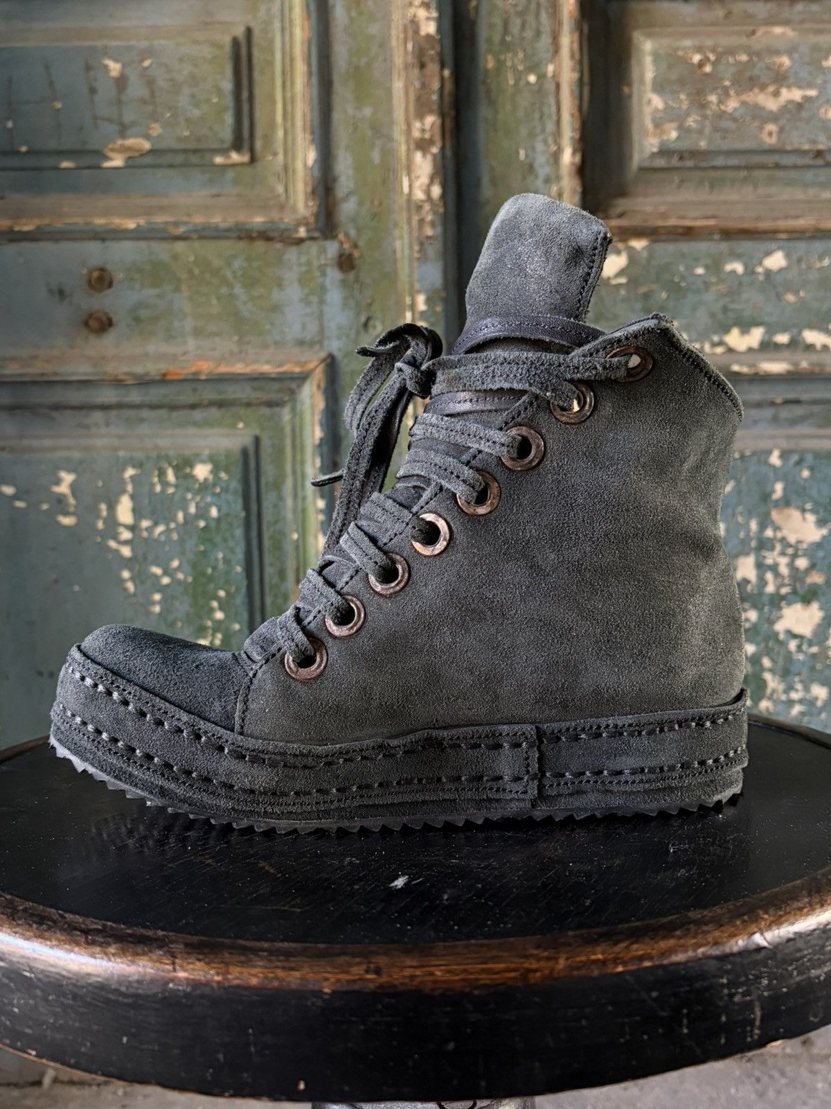 James Kearns James Kearns 8-hole reverse leather sneaker Size US 7 / EU 40 - 9 Thumbnail