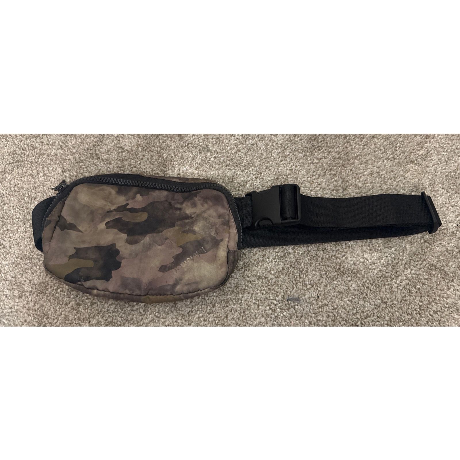 Lululemon Lululemon Everywhere Crossbody Belt Bag,Heritage Camo Wash Size ONE SIZE - 6 Thumbnail