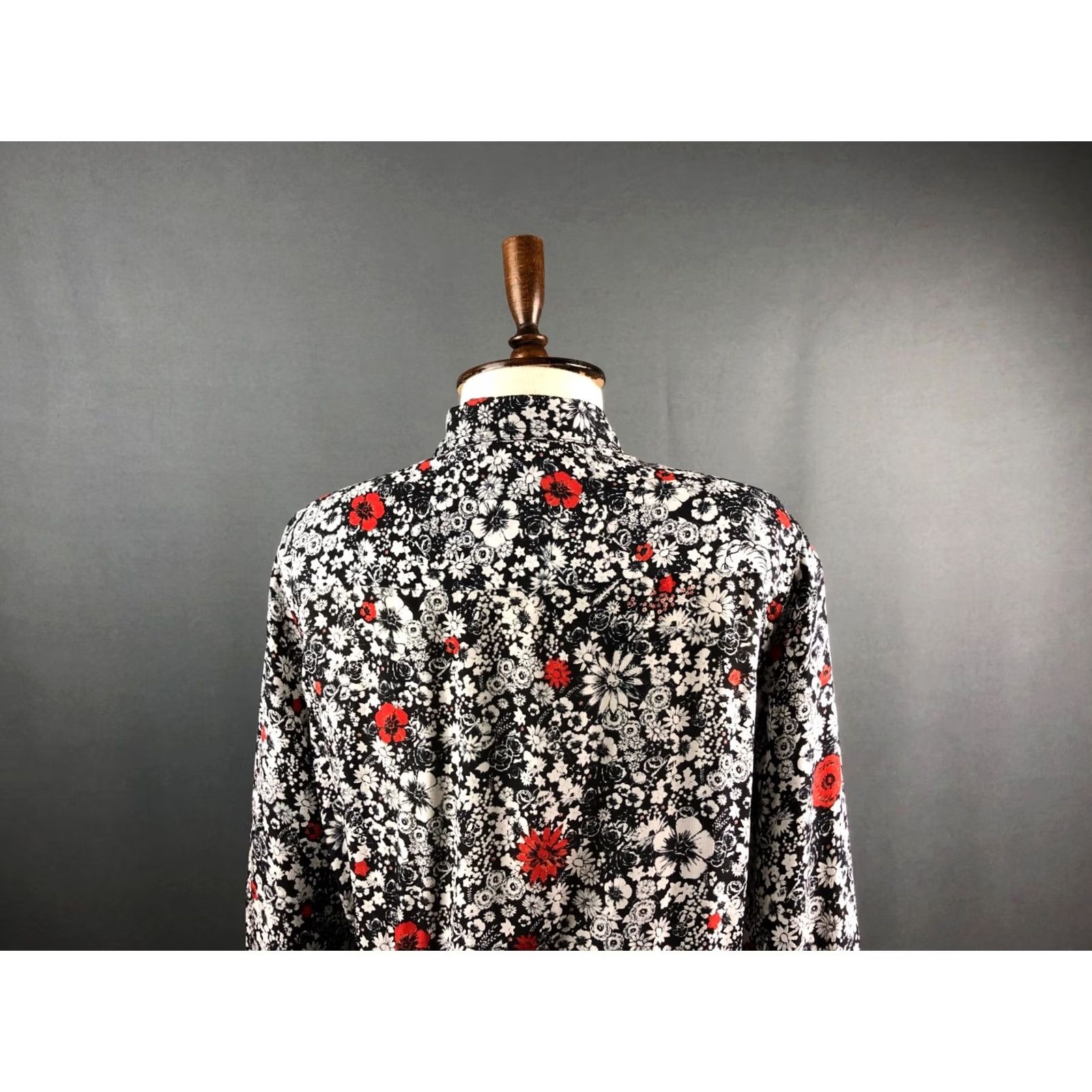 Zadig & Voltaire Zadig & Voltaire Tunic Silk Women Black Patterned Floral Long Sleeve Collared Button Pocket Blouse Modern style Size ONE SIZE - 5 Thumbnail