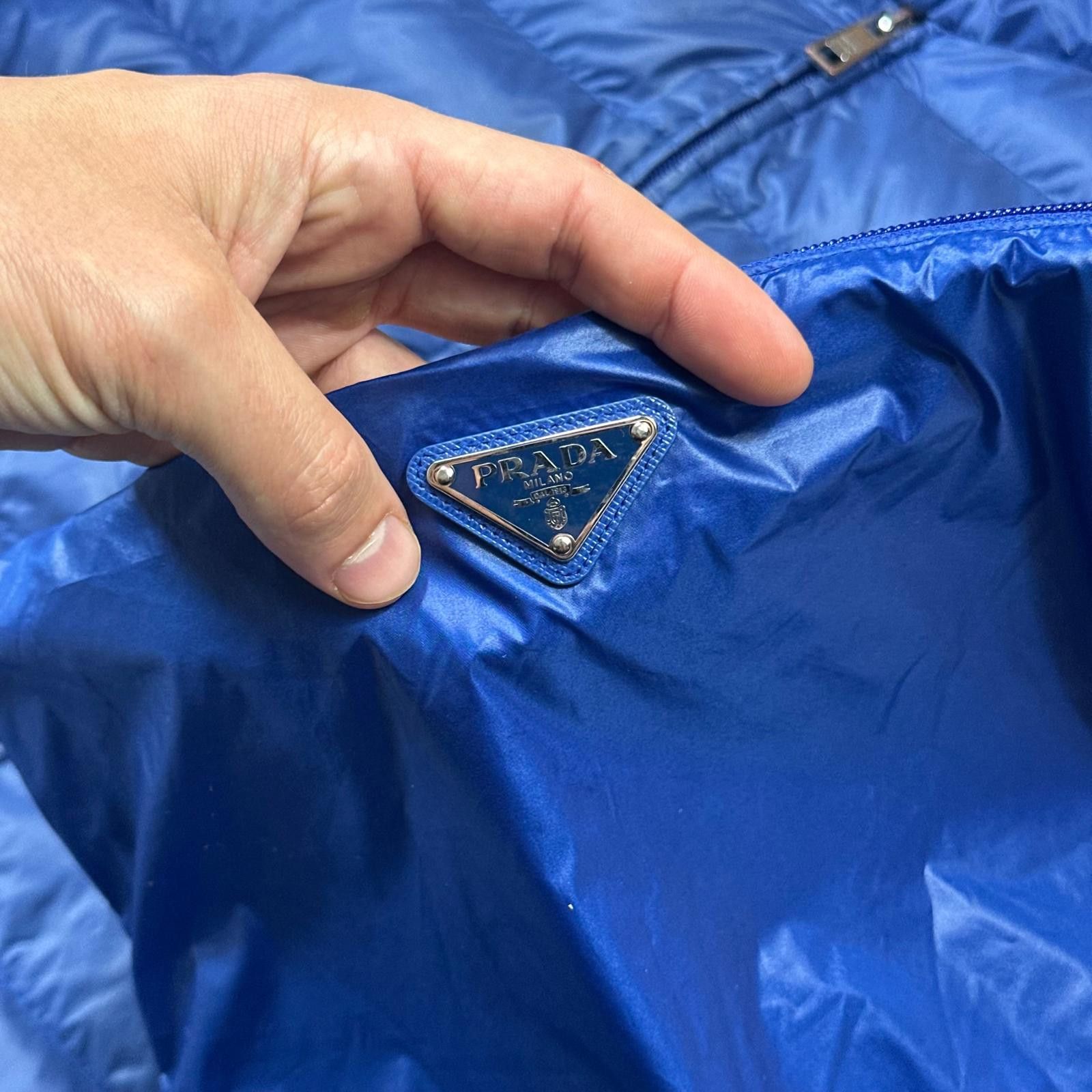 Prada Prada 2013 Light Packable Nylon Down Puffer + Bag - IT50 (M) Size US M / EU 48-50 / 2 - 4 Thumbnail