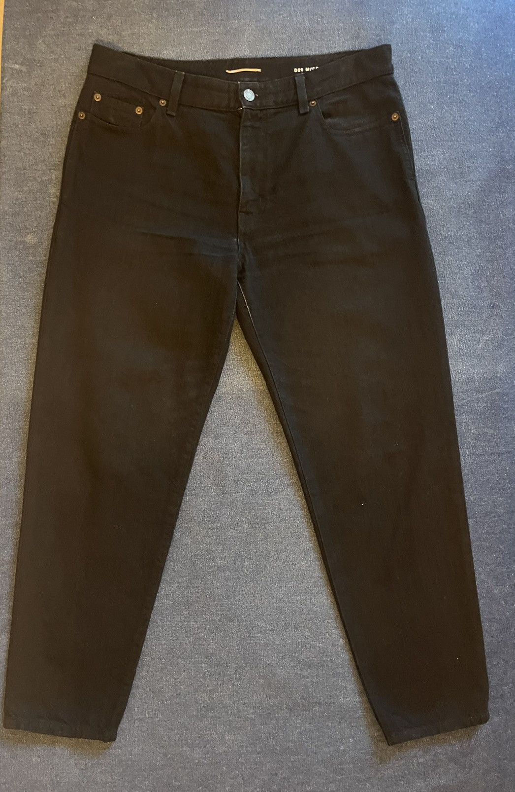 Saint Laurent Paris Saint Laurent Paris, Carrot Denim Pants in Black, D-26 34 Size US 34 / EU 50 - 1 Thumbnail