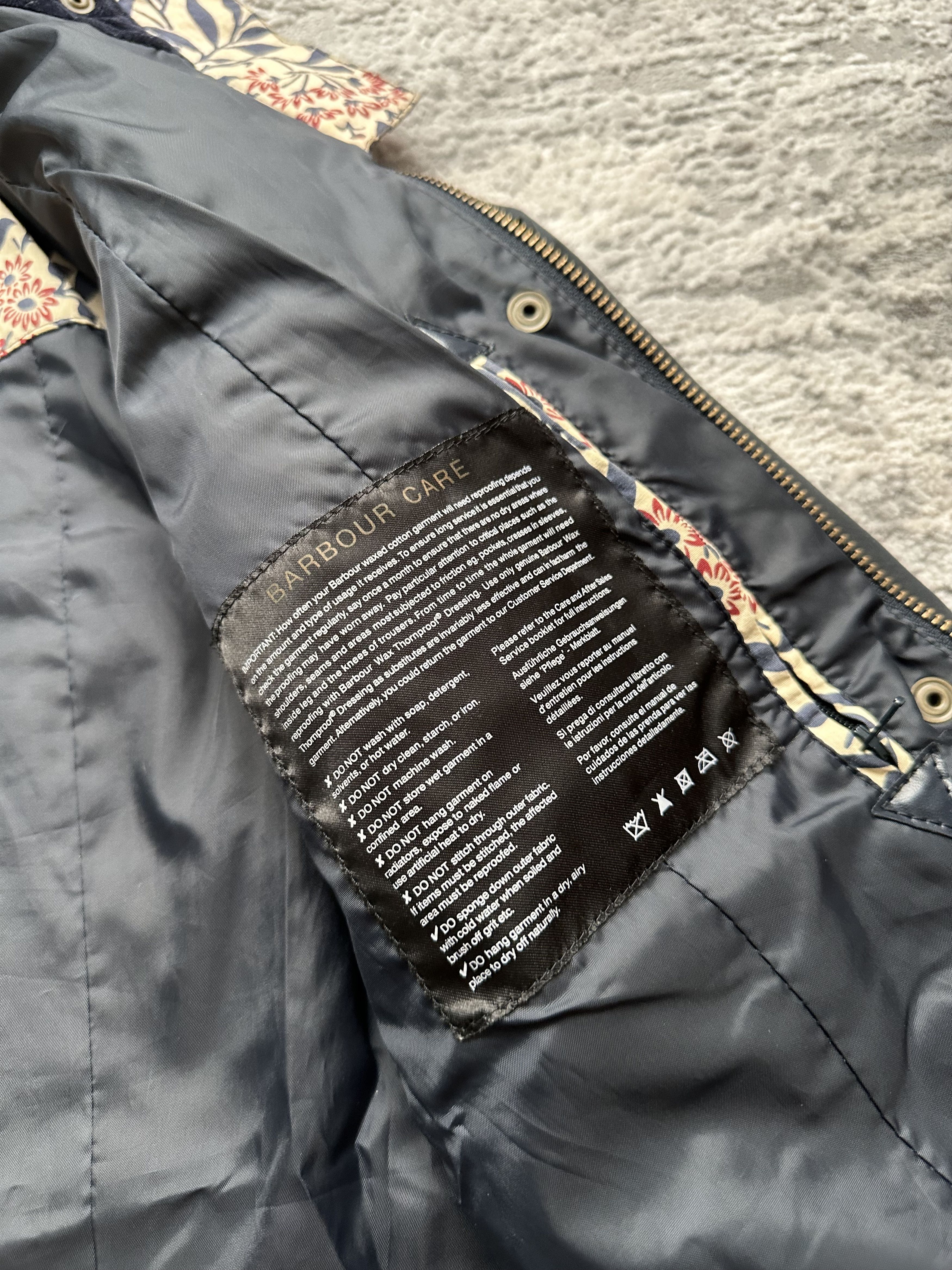Barbour Barbour Emma wax jacket Size S / US 4 / IT 40 - 9 Thumbnail