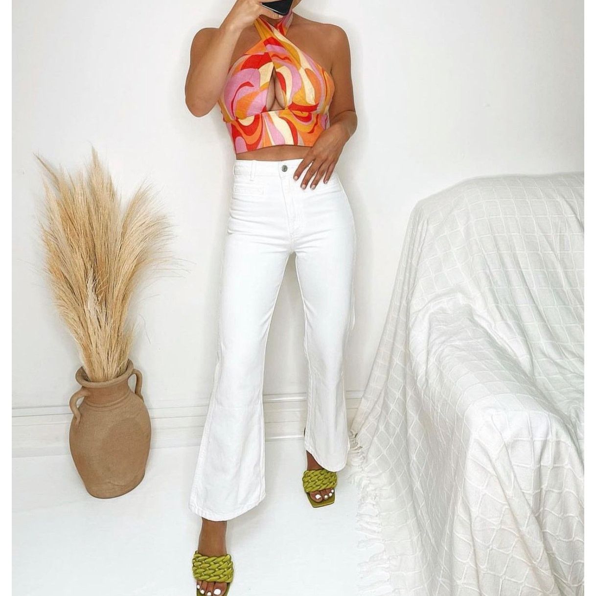 Zara ZARA FLARED PANTS OYSTER WHITE Size 30" / US 8 / IT 44 - 1 Thumbnail
