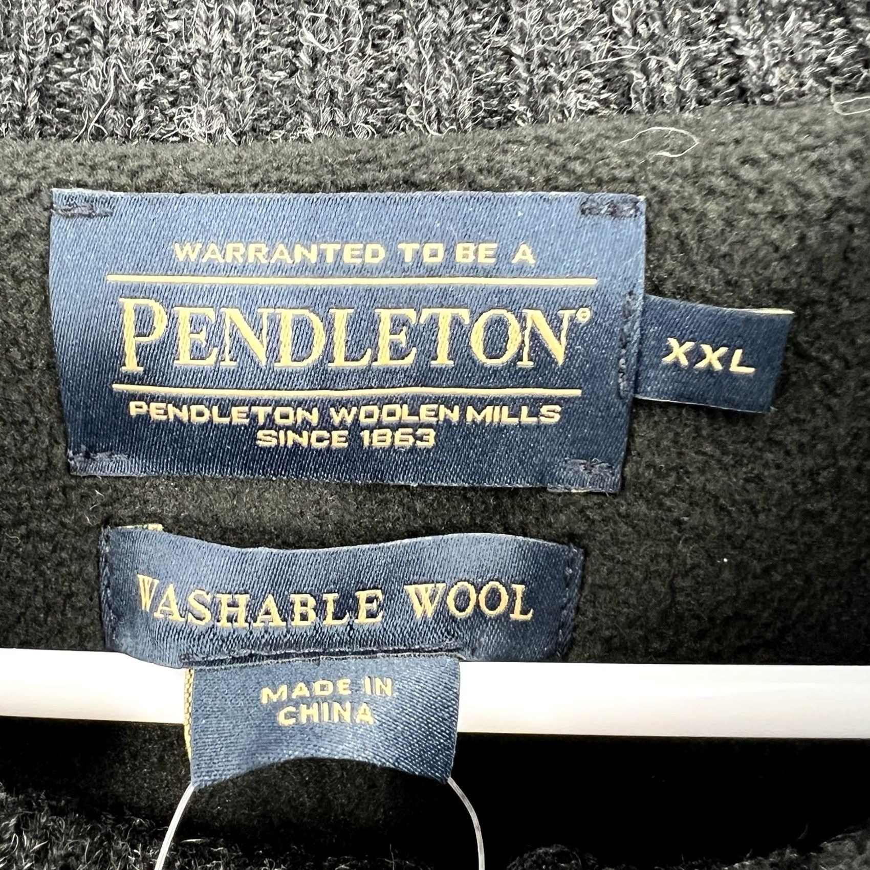 Pendleton VINTAGE Pendleton Sweater Vest Men NWT XXL Black Wool Full Zip Pockets Logo Classic 2XL Size US XXL / EU 58 / 5 - 2 Thumbnail