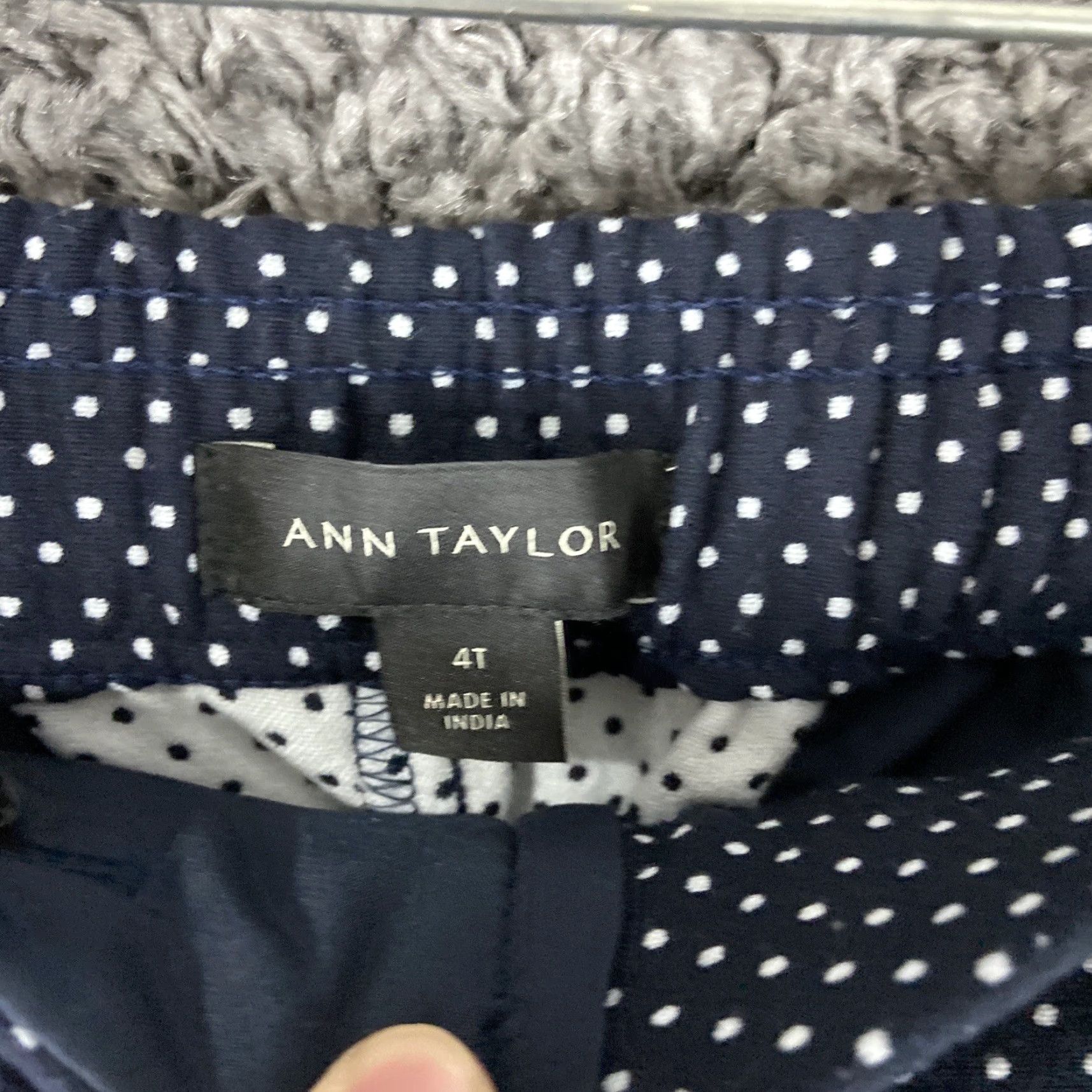 Ann Taylor Ann Taylor Pants Women's 4 Tall Blue Polka Dot Dress Pants Womens Size 27" / US 4 / IT 40 - 7 Thumbnail