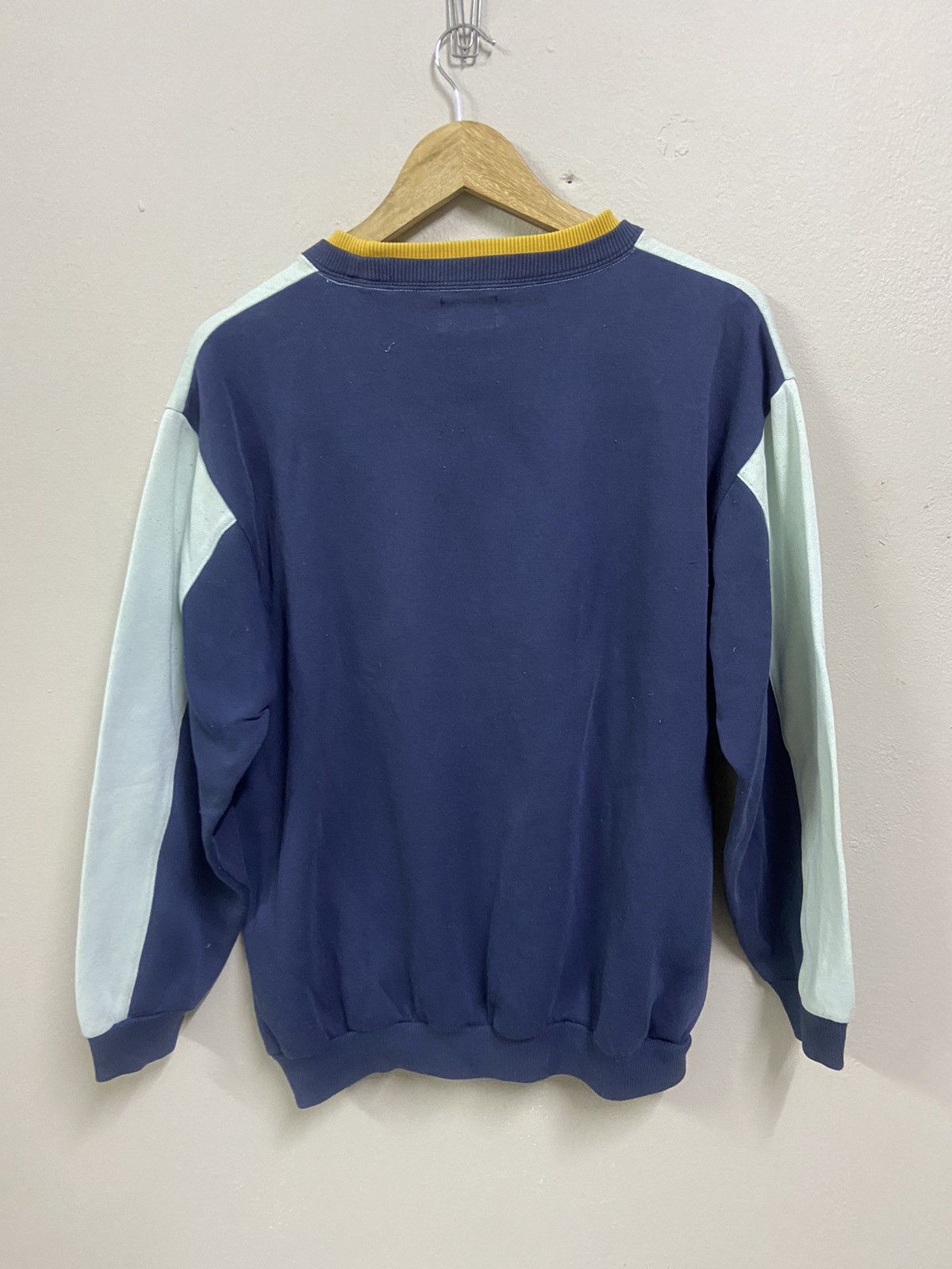 Converse × Vintage Vintage Sweatshirt Converse Chuck Taylor Size US M / EU 48-50 / 2 - 6 Thumbnail