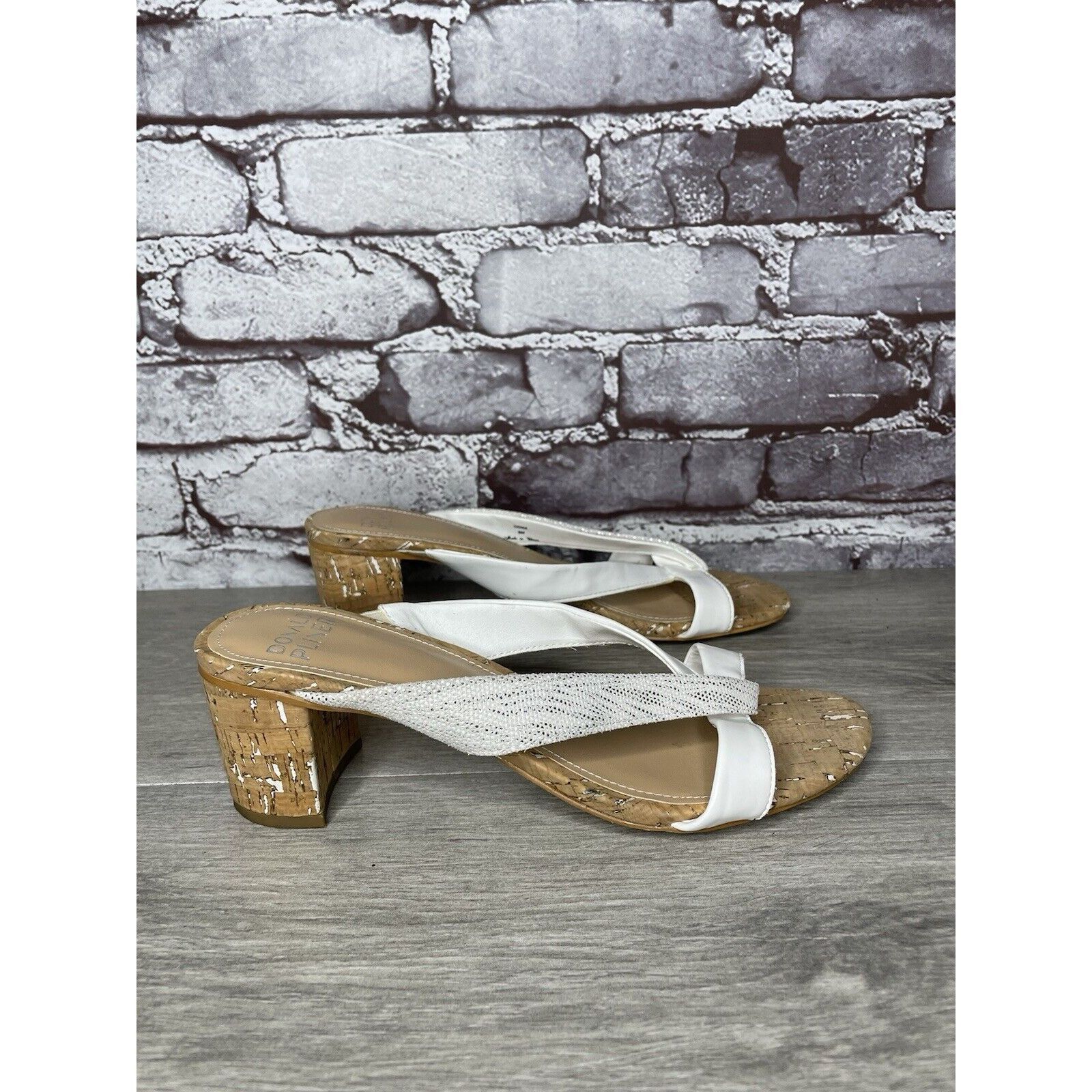 Donald Pliner Donald Pliner OONA White Leather Cork Heel Sandals Women Sz Size US 8 / IT 38 - 4 Thumbnail