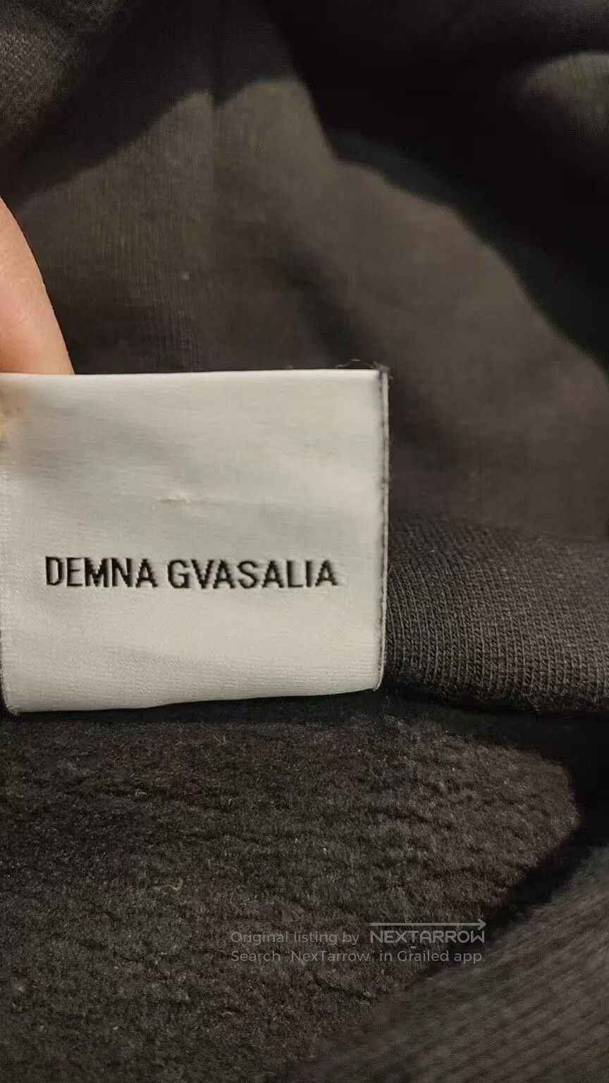 Vetements vetements Saturday hoodie in black. Size US S / EU 44-46 / 1 - 8 Thumbnail