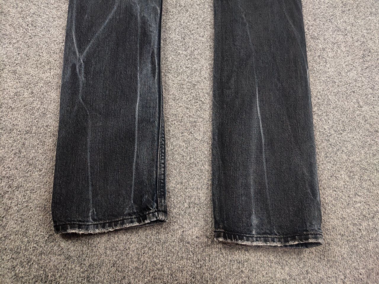 Diesel Diesel Thanaz Vintage Waxed Distressed Denim Jeans l.g.b. Size US 30 / EU 46 - 11 Thumbnail