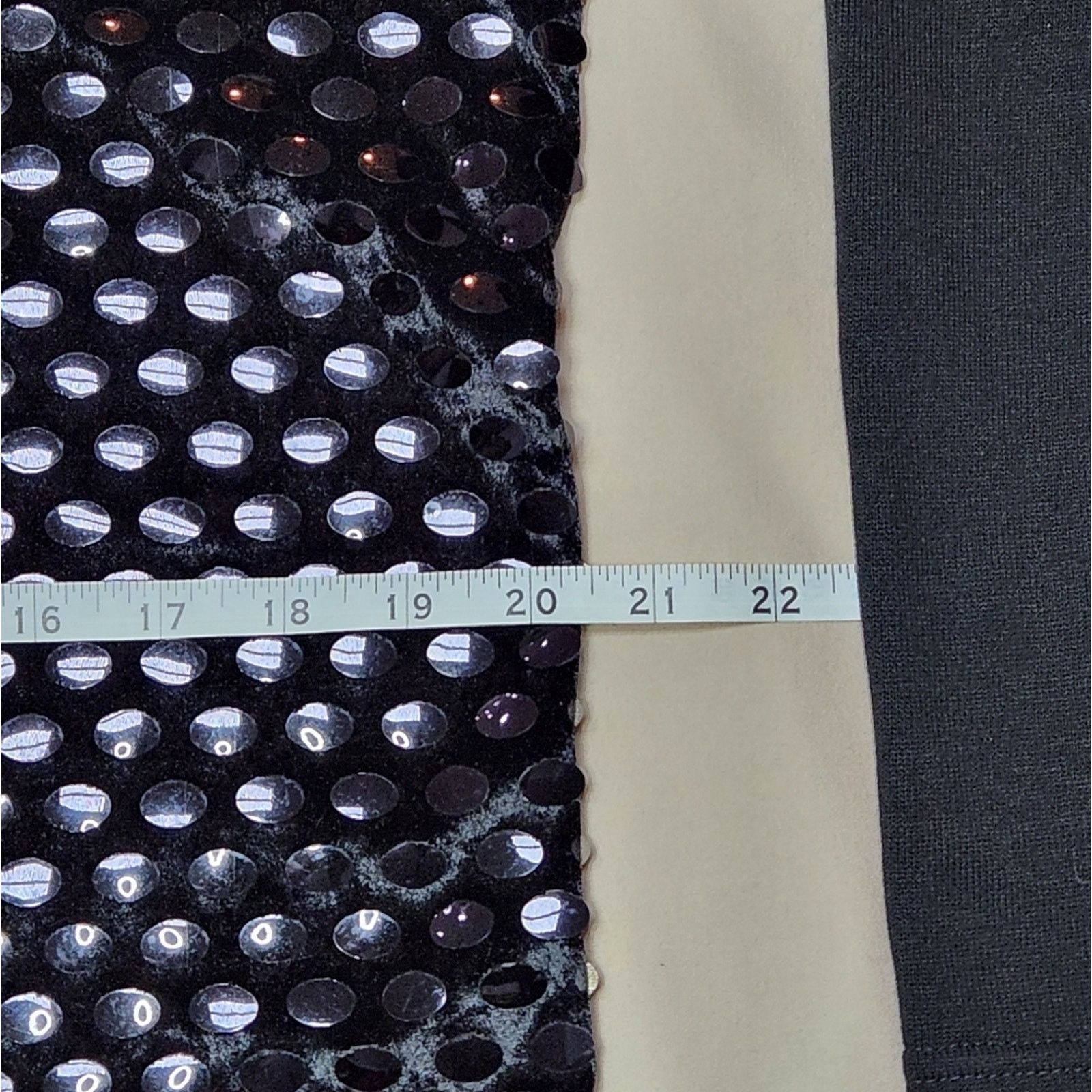 Other Rectangle Blanc Paris Perforated Velvet Sequin Cardigan M Size M / US 6-8 / IT 42-44 - 9 Thumbnail
