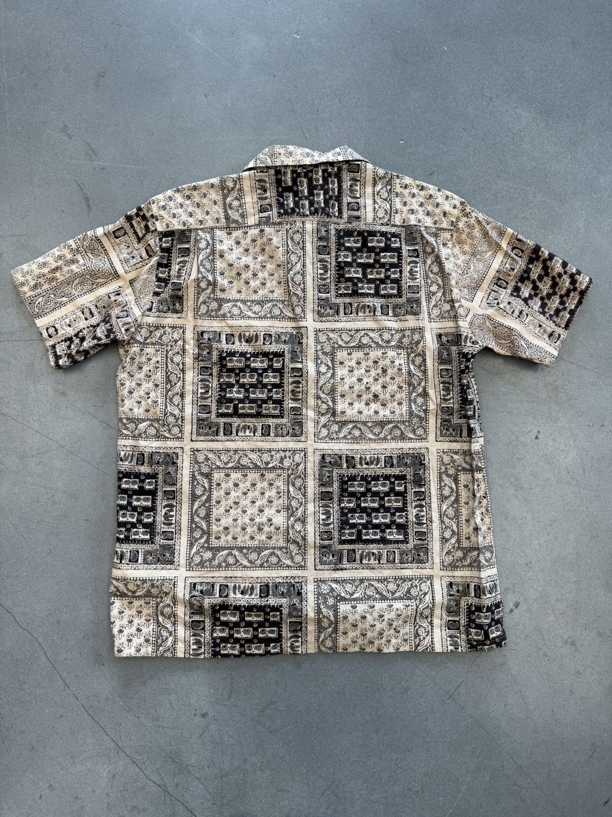 Beams Japan Beams Plus Block Print Elephant Open Collar Short Sleeve Size US L / EU 52-54 / 3 - 2 Thumbnail