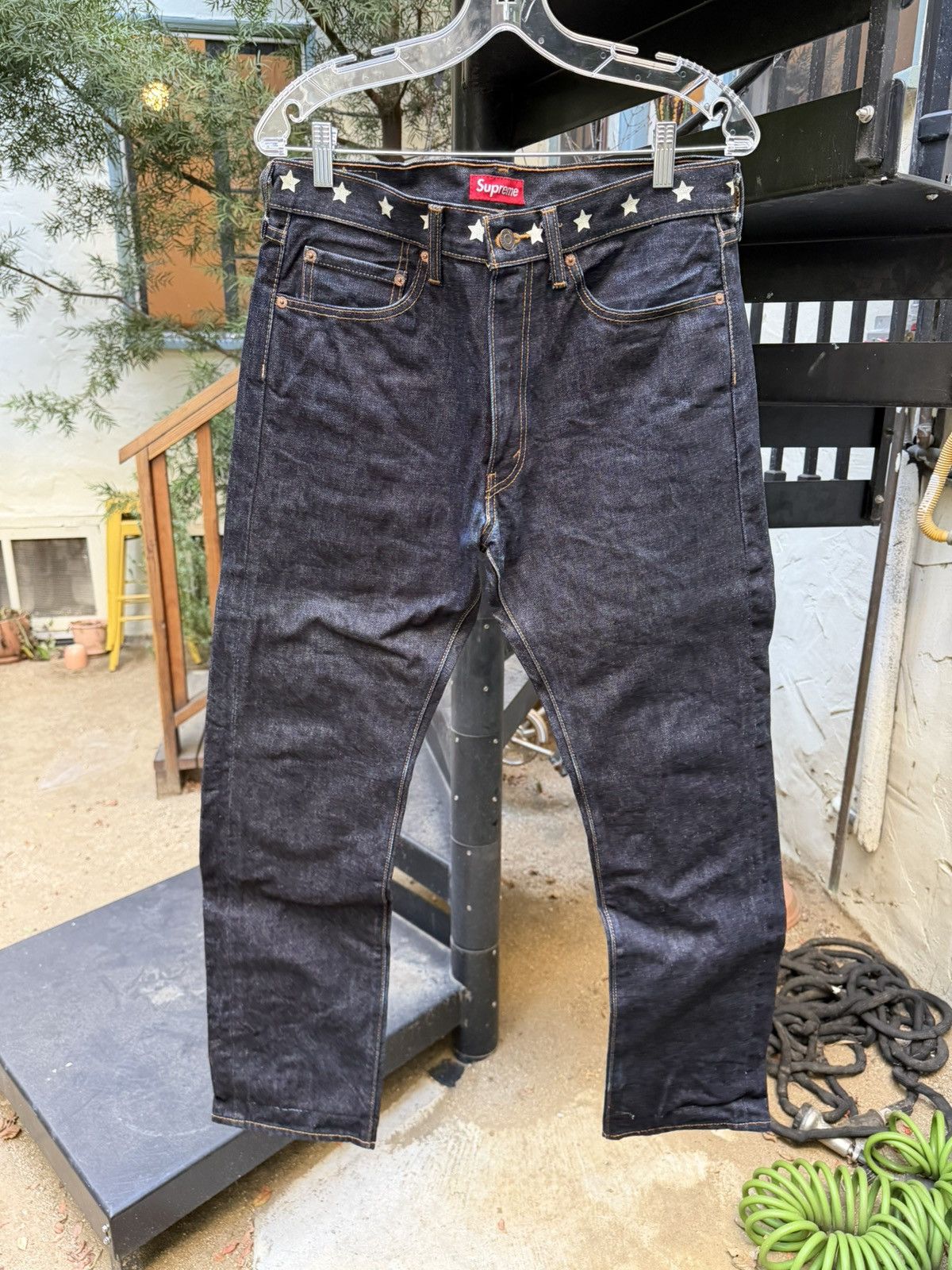 Levi's × Supreme Supreme x Levi’s 2011 505’s Brand New Size US 32 / EU 48 - 1 Thumbnail