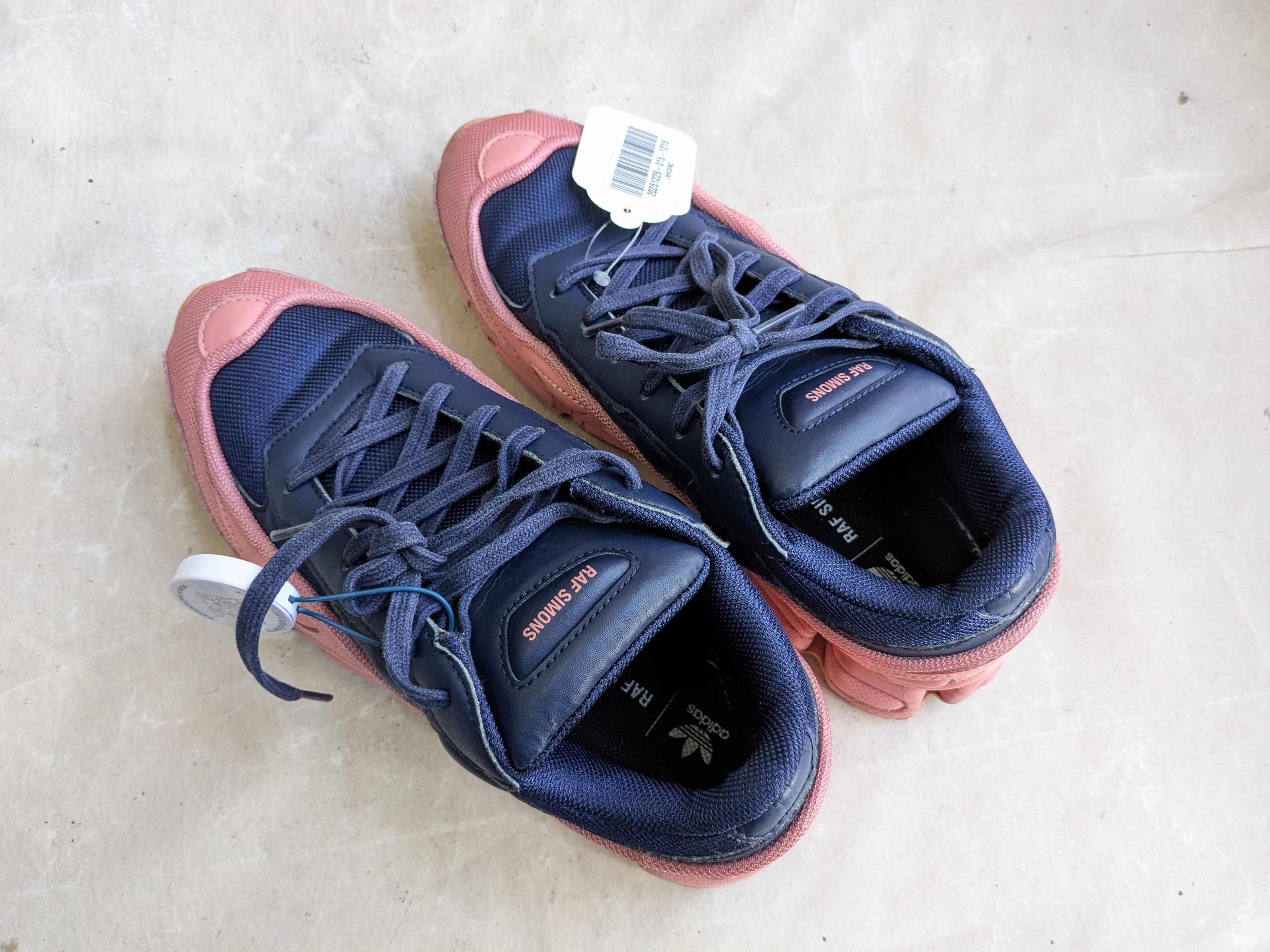 Raf Simons Adidas Raf Simons Ozweego F34268 Blue Pink 8 Size US 8 / EU 41 - 14 Thumbnail