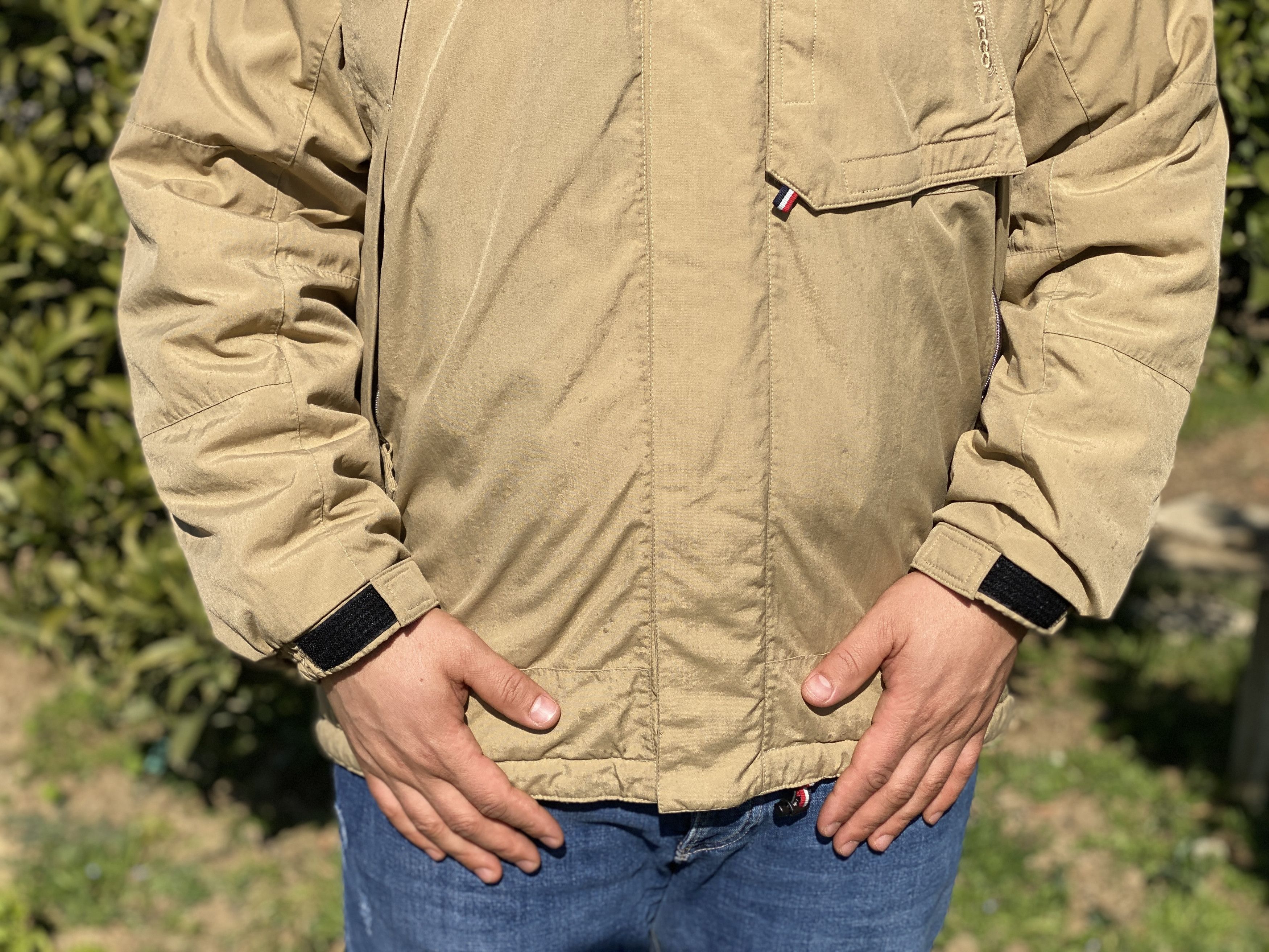 Moncler Limited Moncler Grenoble Recco Thermore Insulated Size 3 L Size US L / EU 52-54 / 3 - 8 Thumbnail