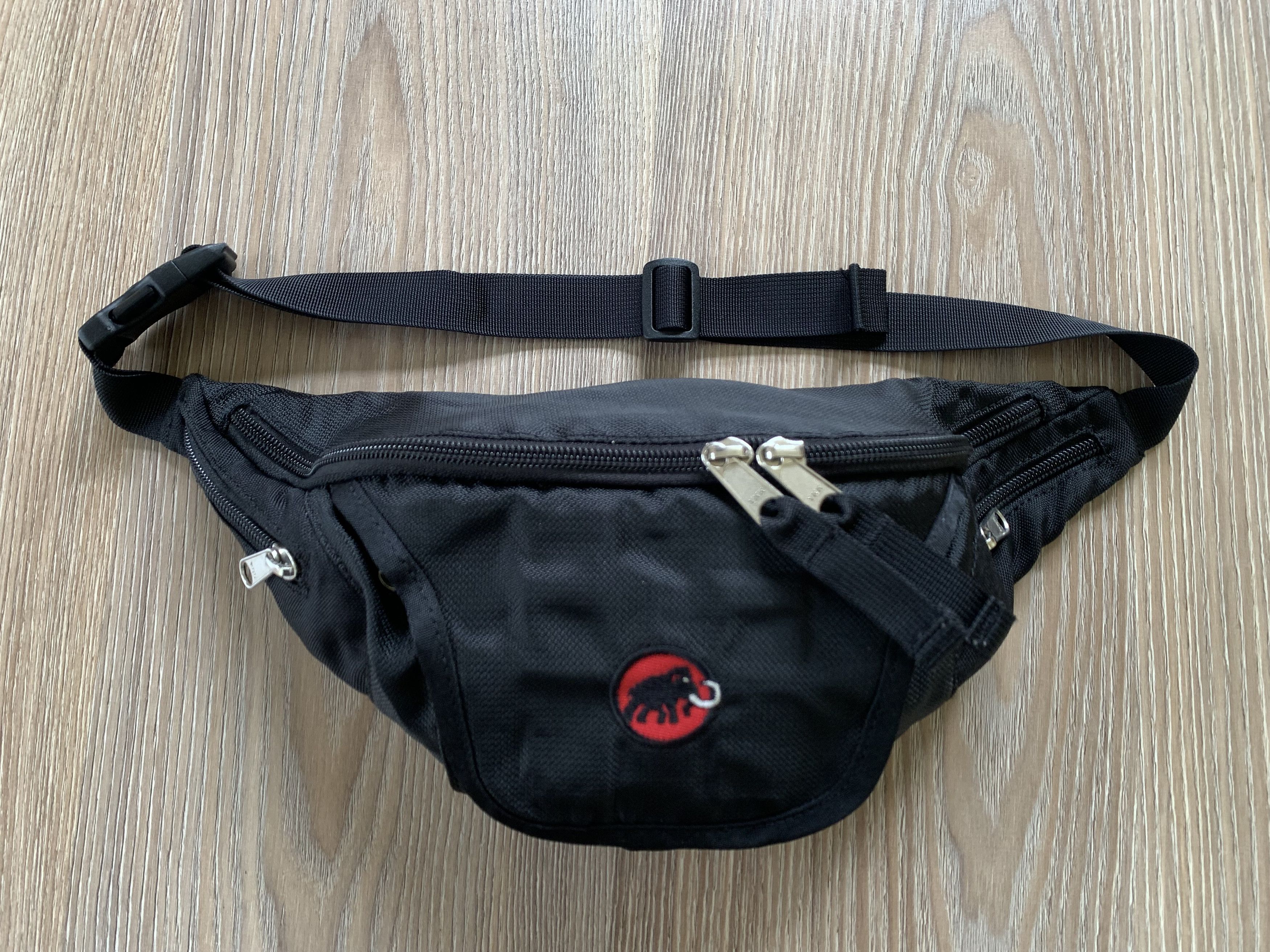 Mammut Mammut Vintage Multi Pocket Trekking Crossbody Bag Size ONE SIZE - 2 Thumbnail