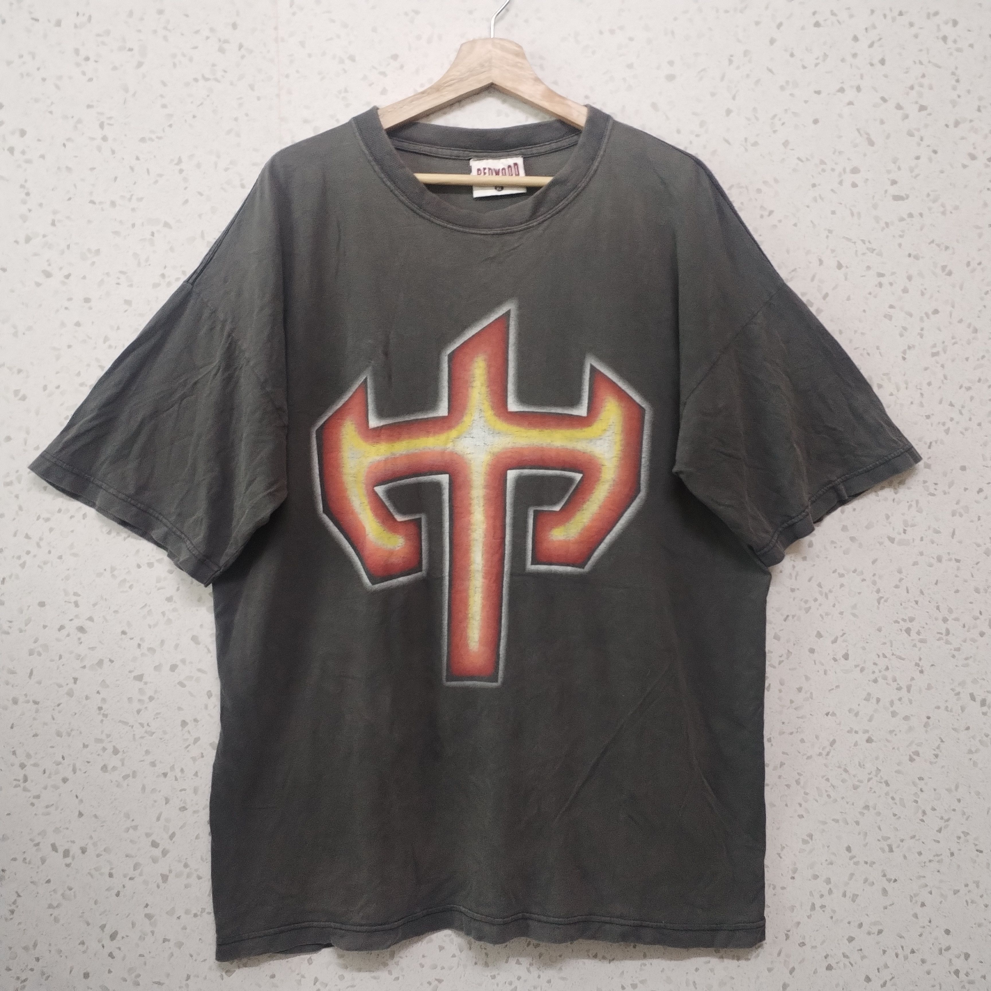 Judas Priest 90s VINTAGE SUN FADED JUDAS PRIEST FUCKIN VERY RARE Size US XL / EU 56 / 4 - 1 Thumbnail
